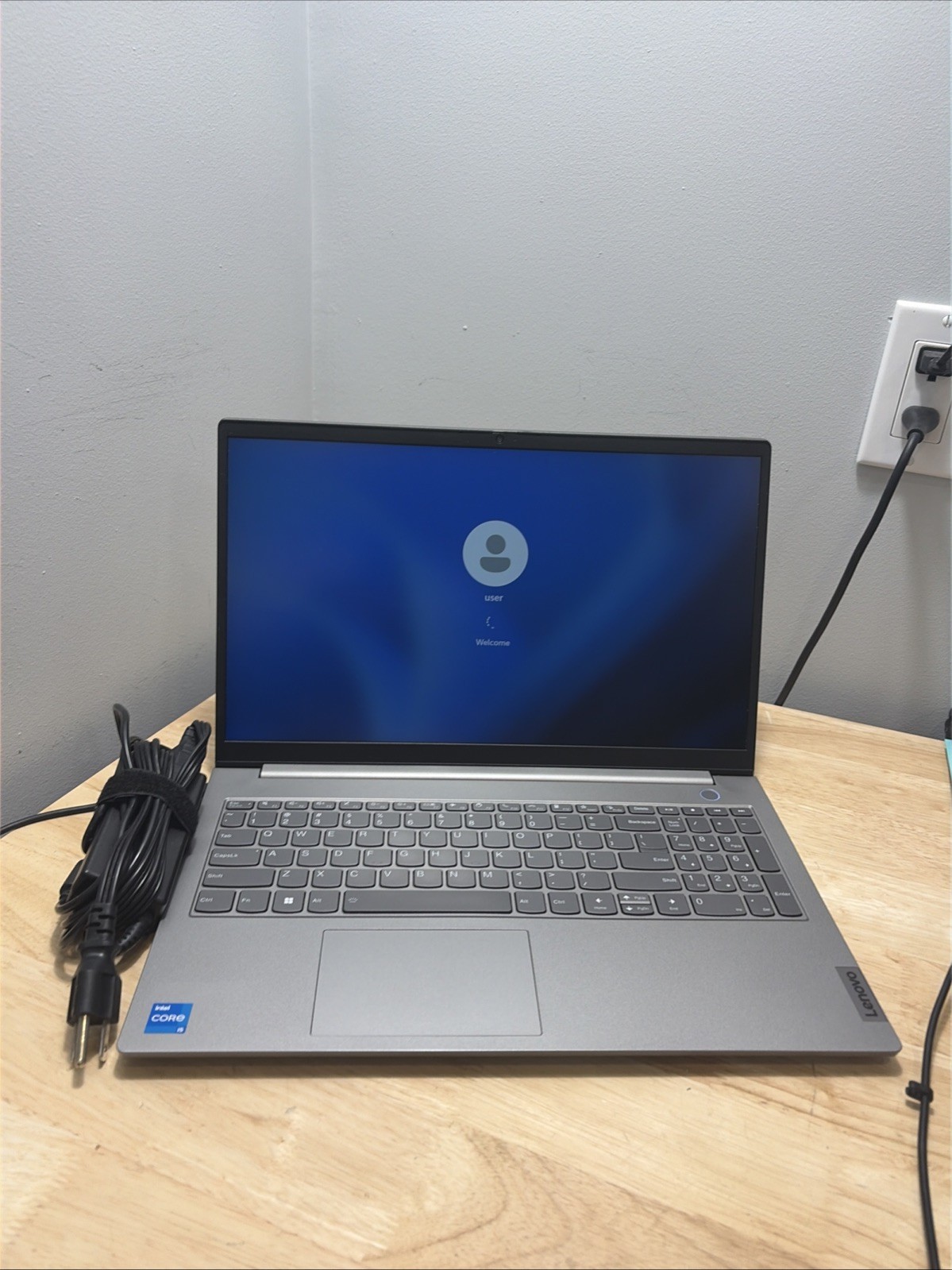 Lenovo ThinkBook 15 G4 IAP Core i7 1255U 1.7GHZ 8GB, 512GB, WC, WiFi W11 Cord