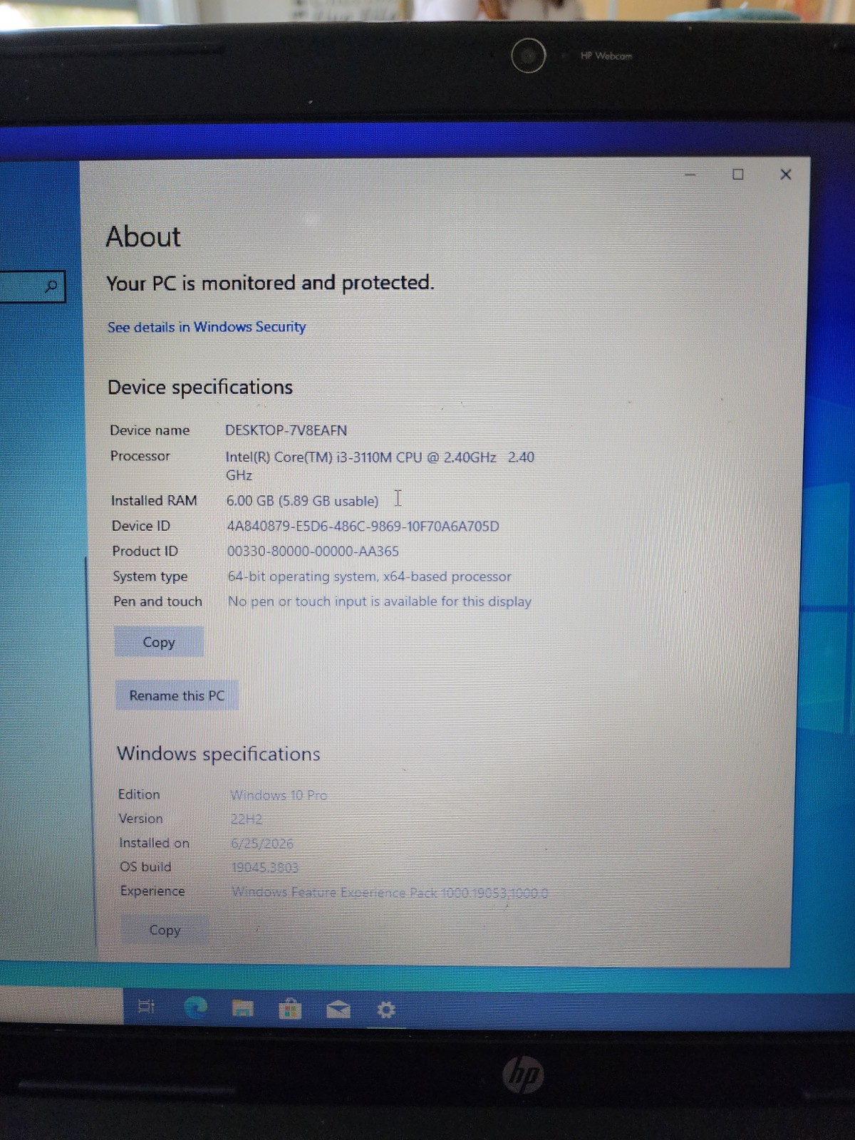 HP Pavilion G7-2270US 17.3″ Intel i3-3110M 2.4GHz, 6 GB Ram, 700GB HHD, Win 10 P