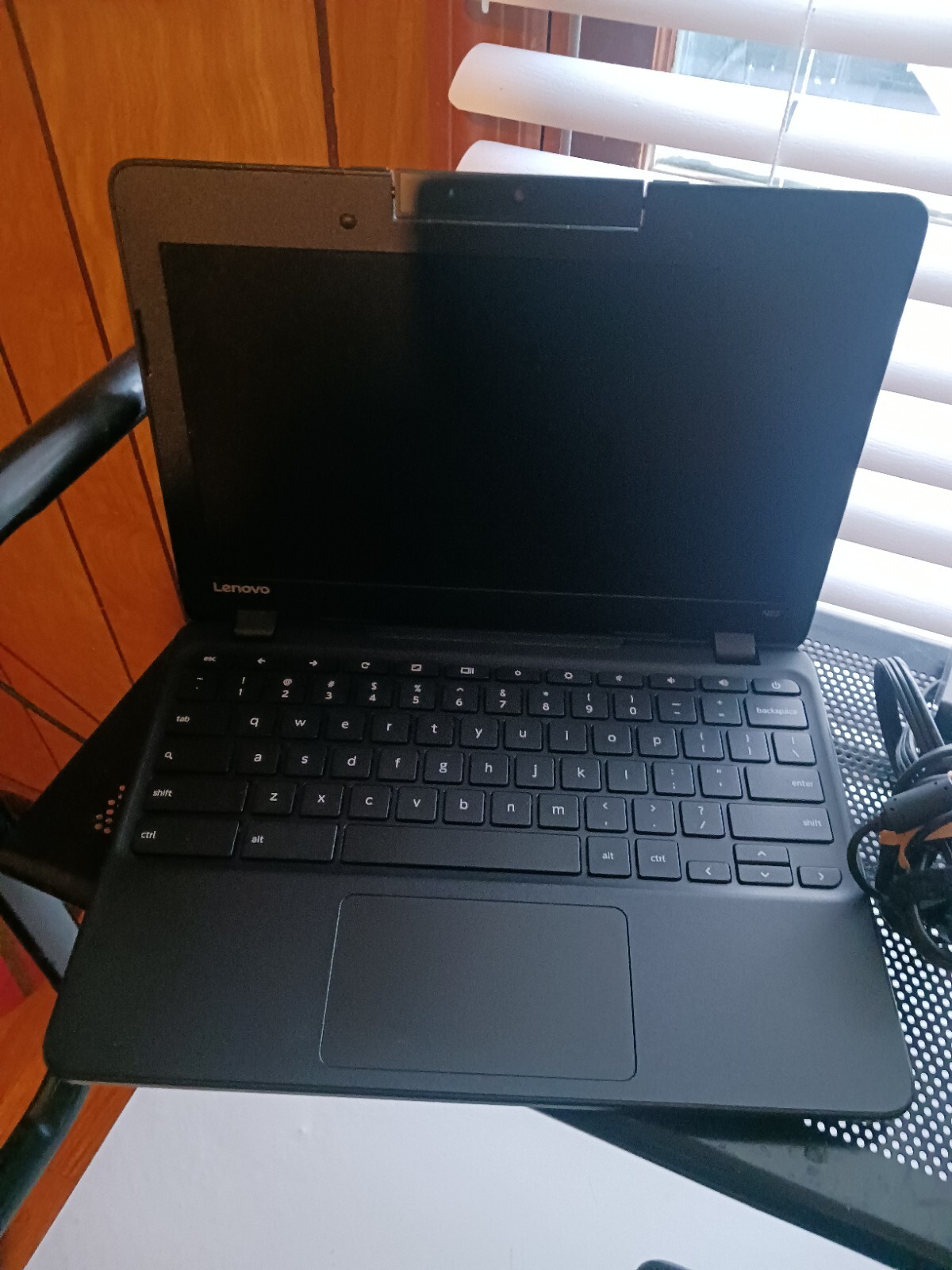 Lenovo N23 Chromebook 11.6″ ( 16GB SSD, Intel Celeron N3060, 1.60 GHz, 4GB)…