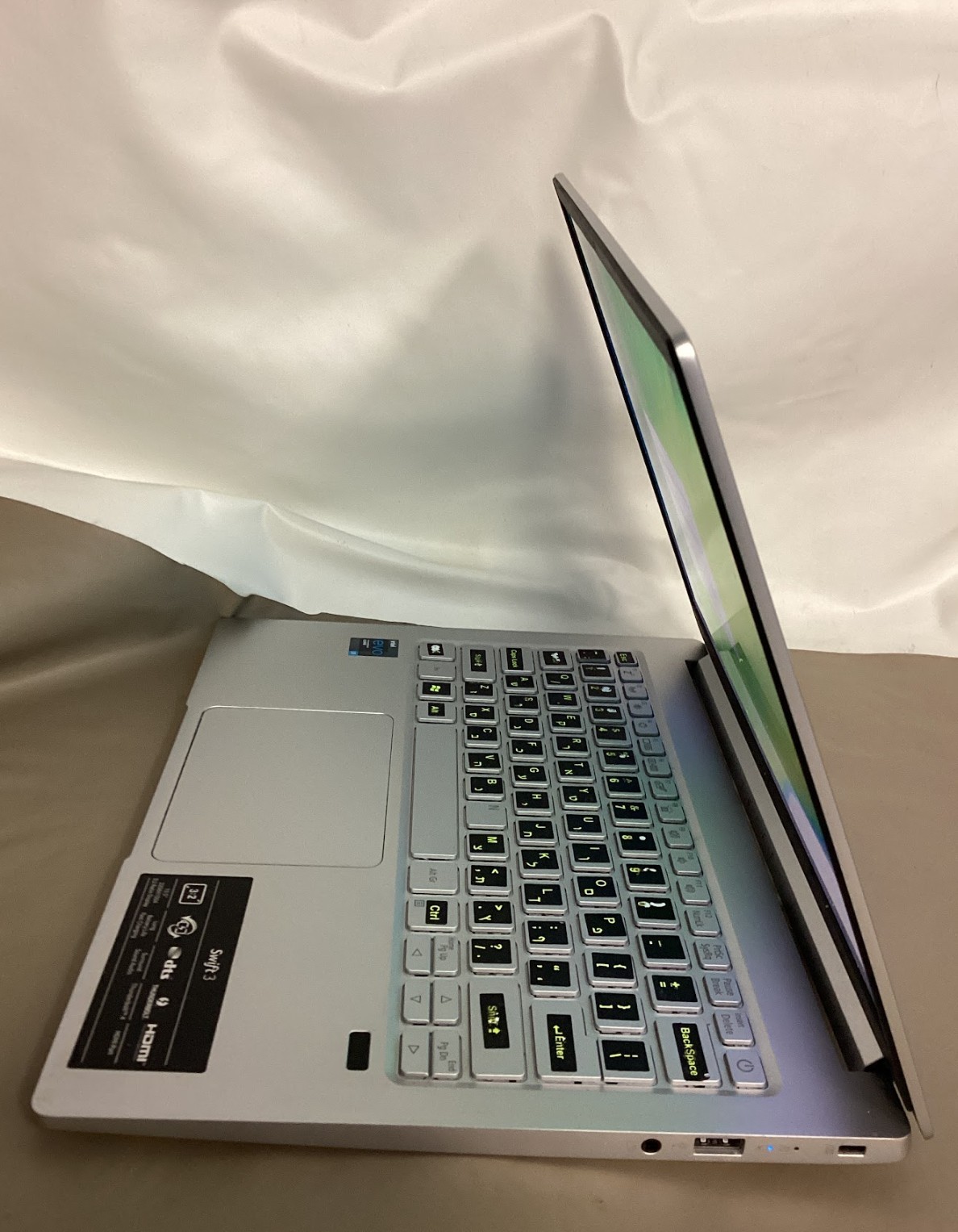 Acer Swift 3 Intel EVO Core i7-1165G7 Gen,13.5″ IPS , 8GB/256GB,Win 10, used