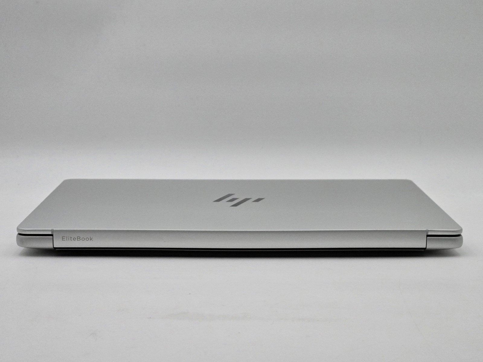 HP EliteBook X G1a 14″ 2880 x 1800 RYZEN AI 9 HX PRO 375 1TB SSD 64GB W11P 120Hz