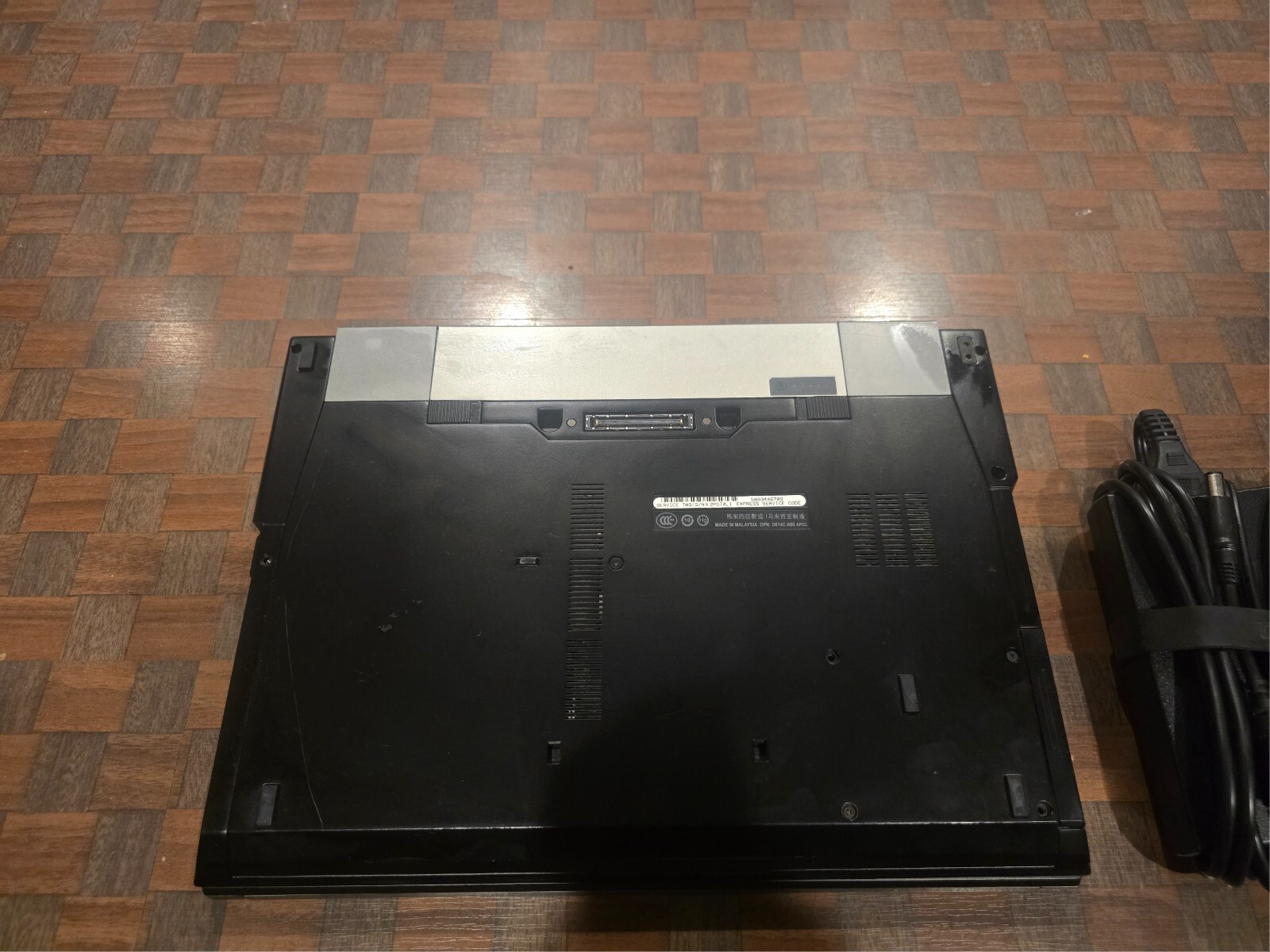 Dell Precision M4400 15″ Laptop Intel C2D 4GB 500GB Windows 7 FX770M