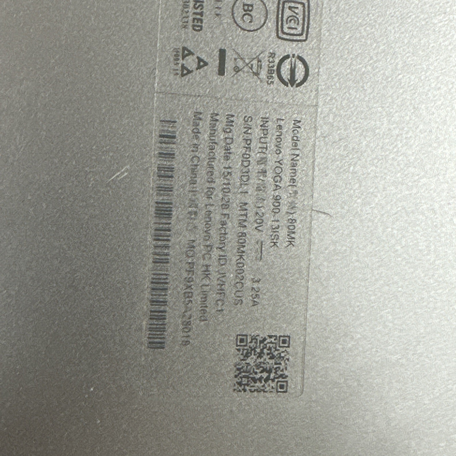 Lenovo Yoga 900-13ISK 13.3″ i7 2-in-1 Laptop, FOR PARTS, PC2