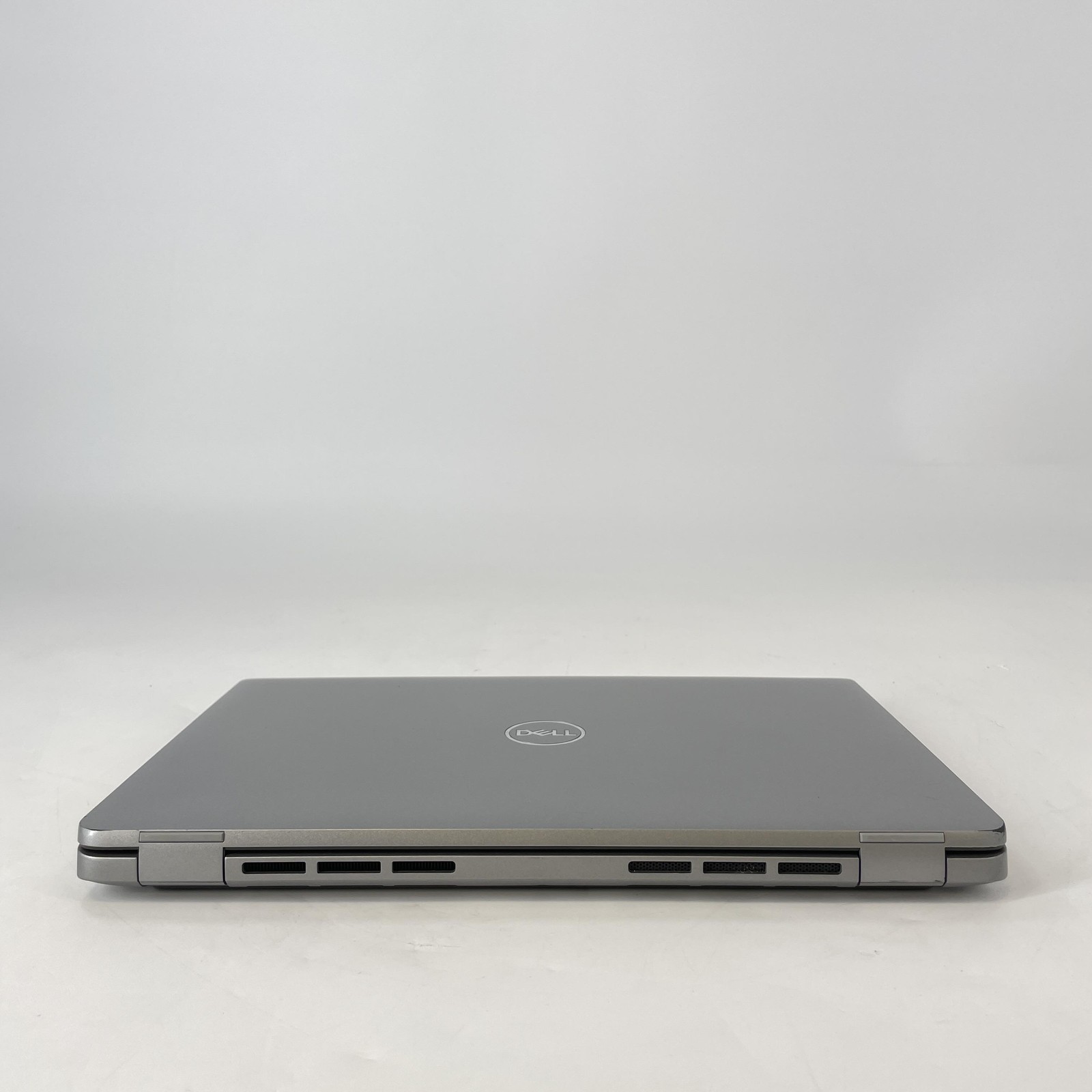 Dell Precision 3490 14 FHD 1.4 GHz Ultra 7 165H 16GB 512GB SSD RTX 500 Ada