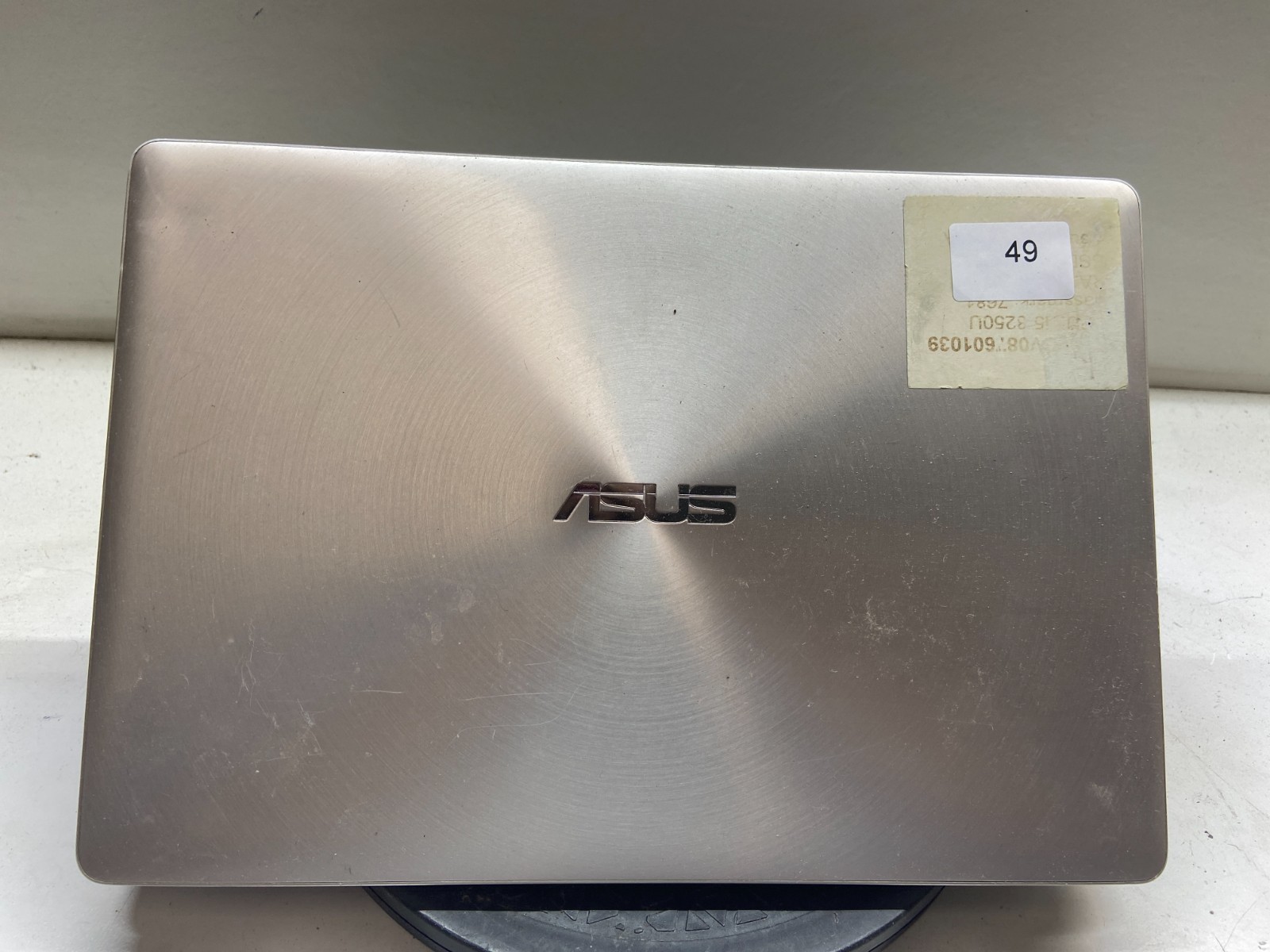 Asus Zenbook UX331U Intel Core i5-8250U 1.6GHz 8GB NO HDD