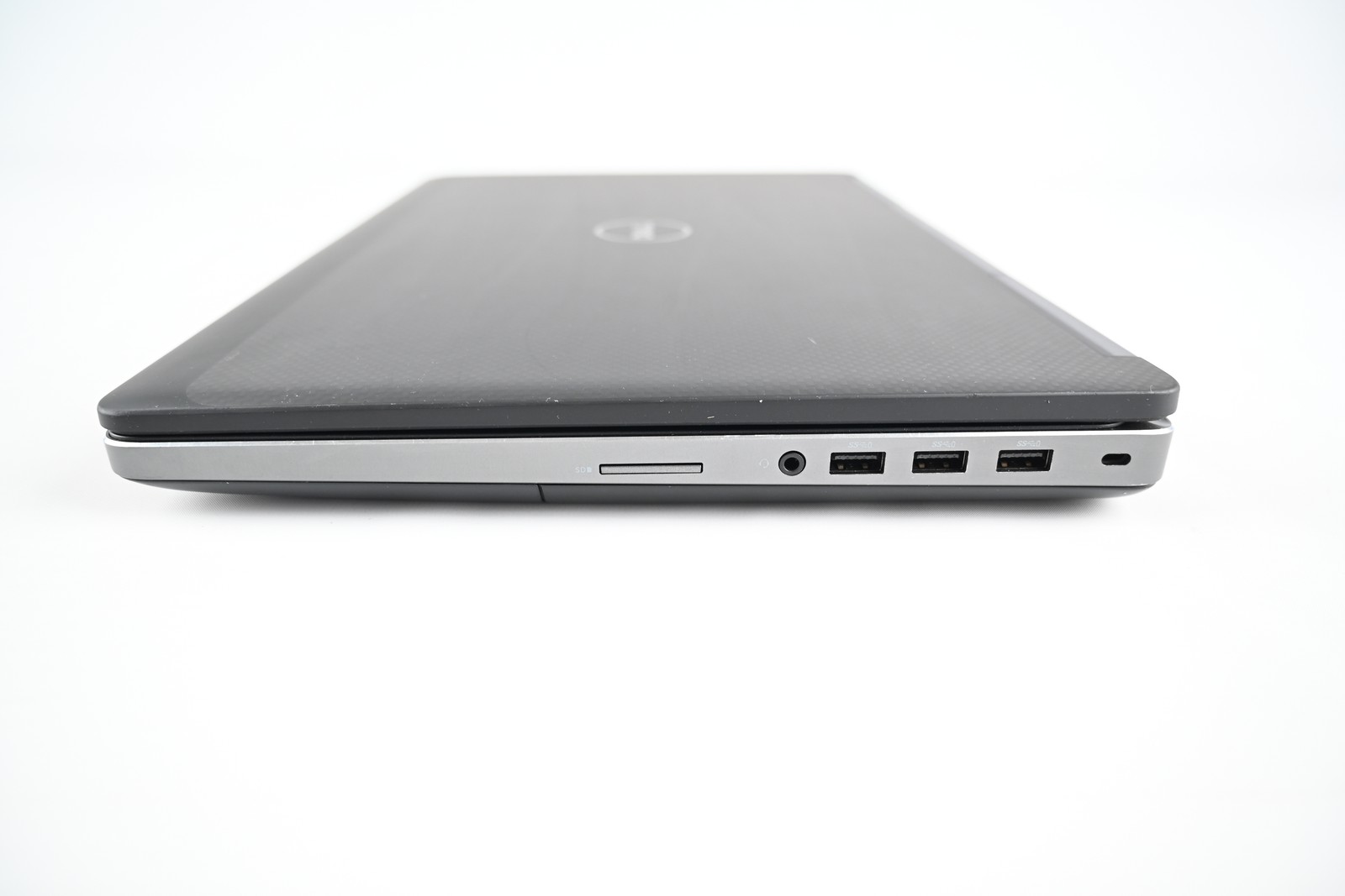 Dell Precision 7520 – Quadro M2200 – Xeon E3-1535Mv6 – 16GB – 256GB M.2 – W11P