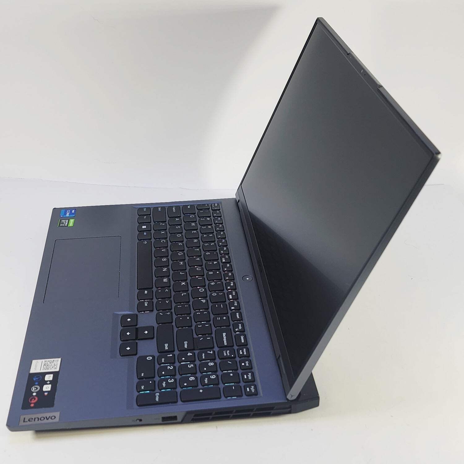Lenovo Legion 5 Pro 16ITH6 16″ i7-11800H 2.3GHz 16GB RAM 512GB SSD RTX 3050