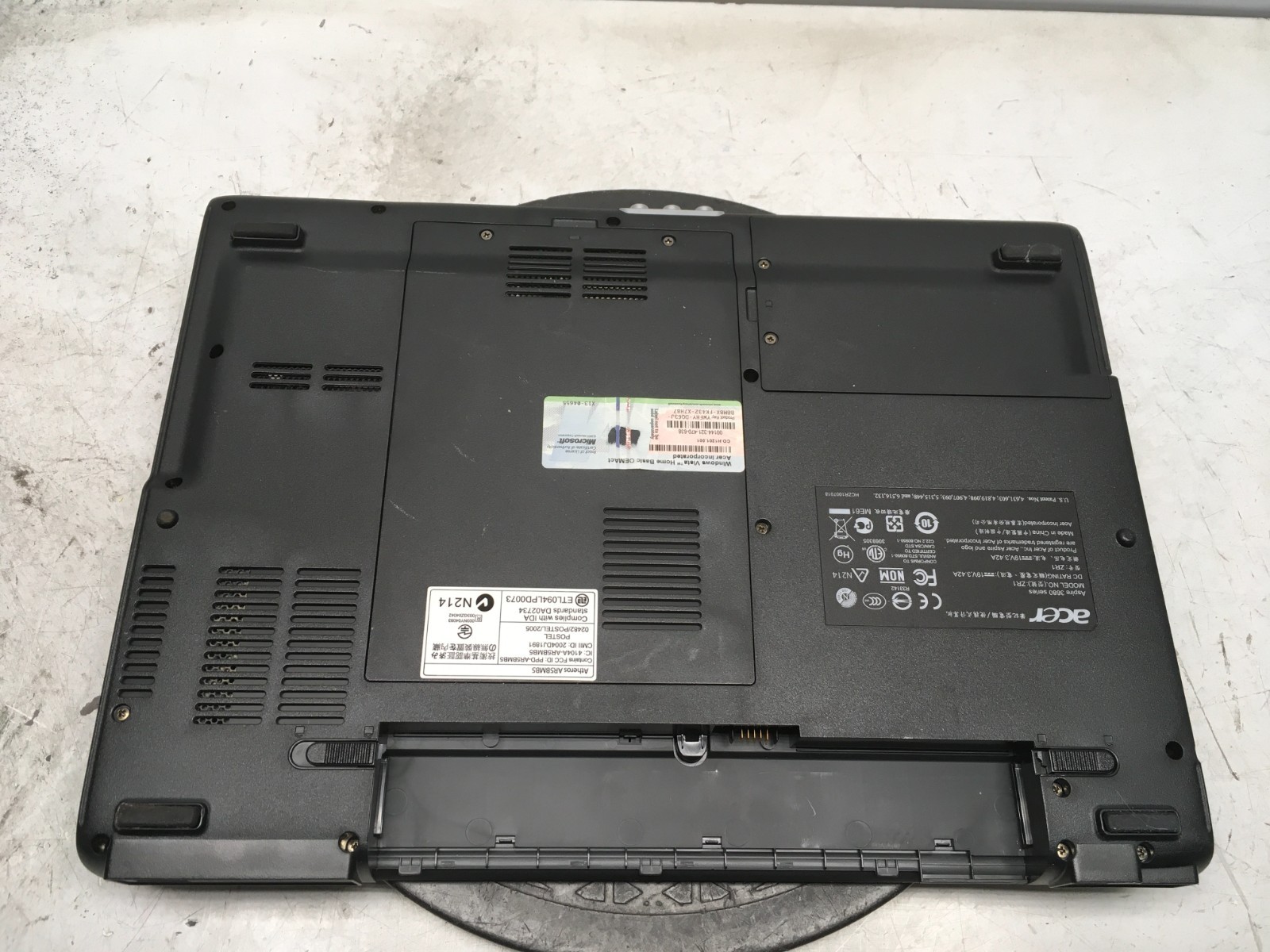 Acer Aspire 3680-2633 Intel Celeron M 520 1.6GHz 1.5 GB NO HDD