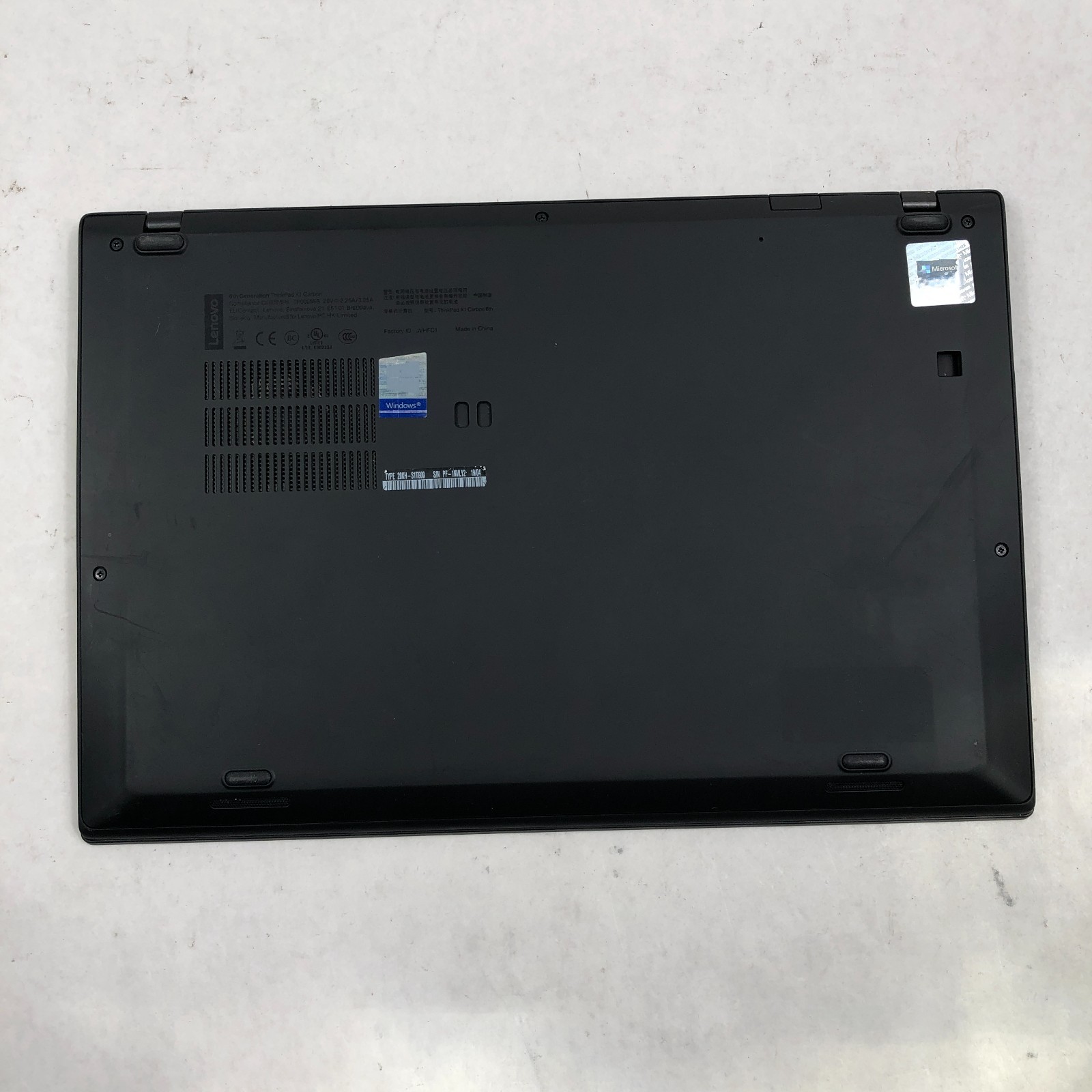Lenovo ThinkPad X1 Carbon 6th GEN Core i5-8250U 1.60GHz 8GB RAM 256GB SSD *READ*