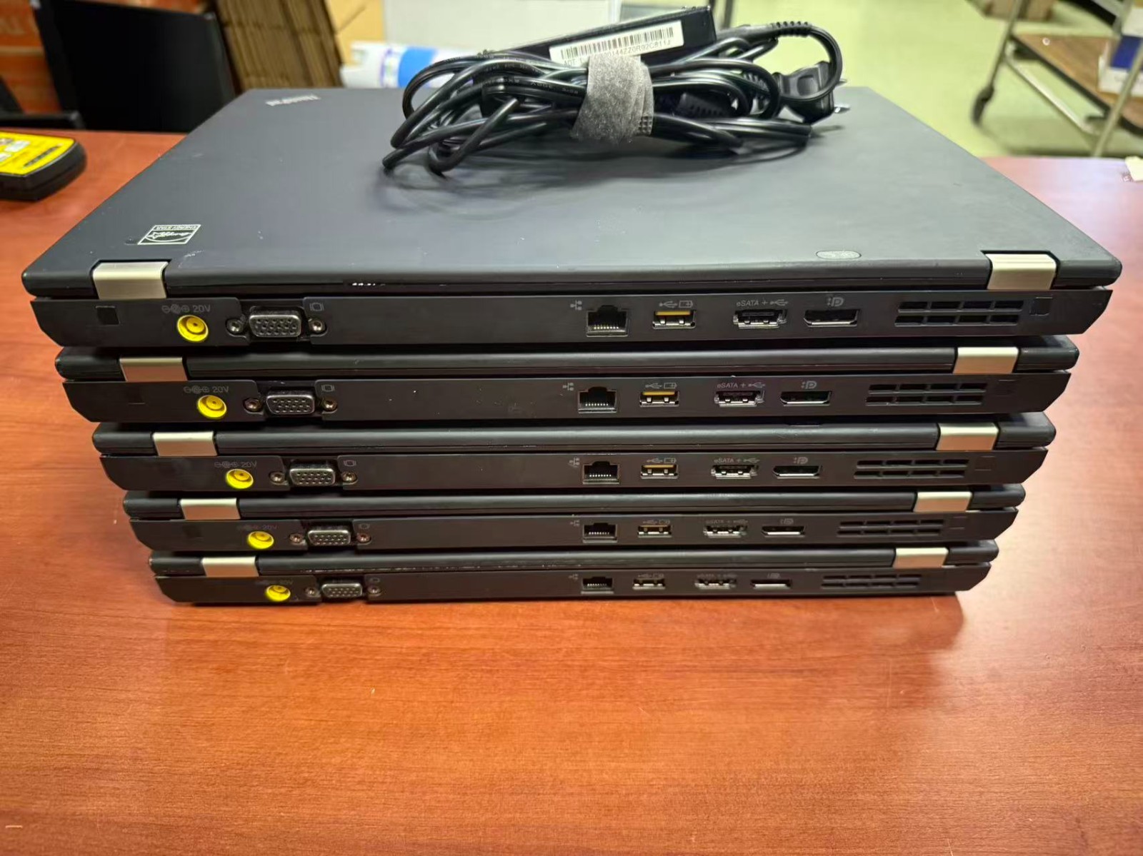 Lot of 5 Lenovo ThinkPad T410 i5‑520M 2.40GHz 4GB RAM Boots to BIOS No HDD