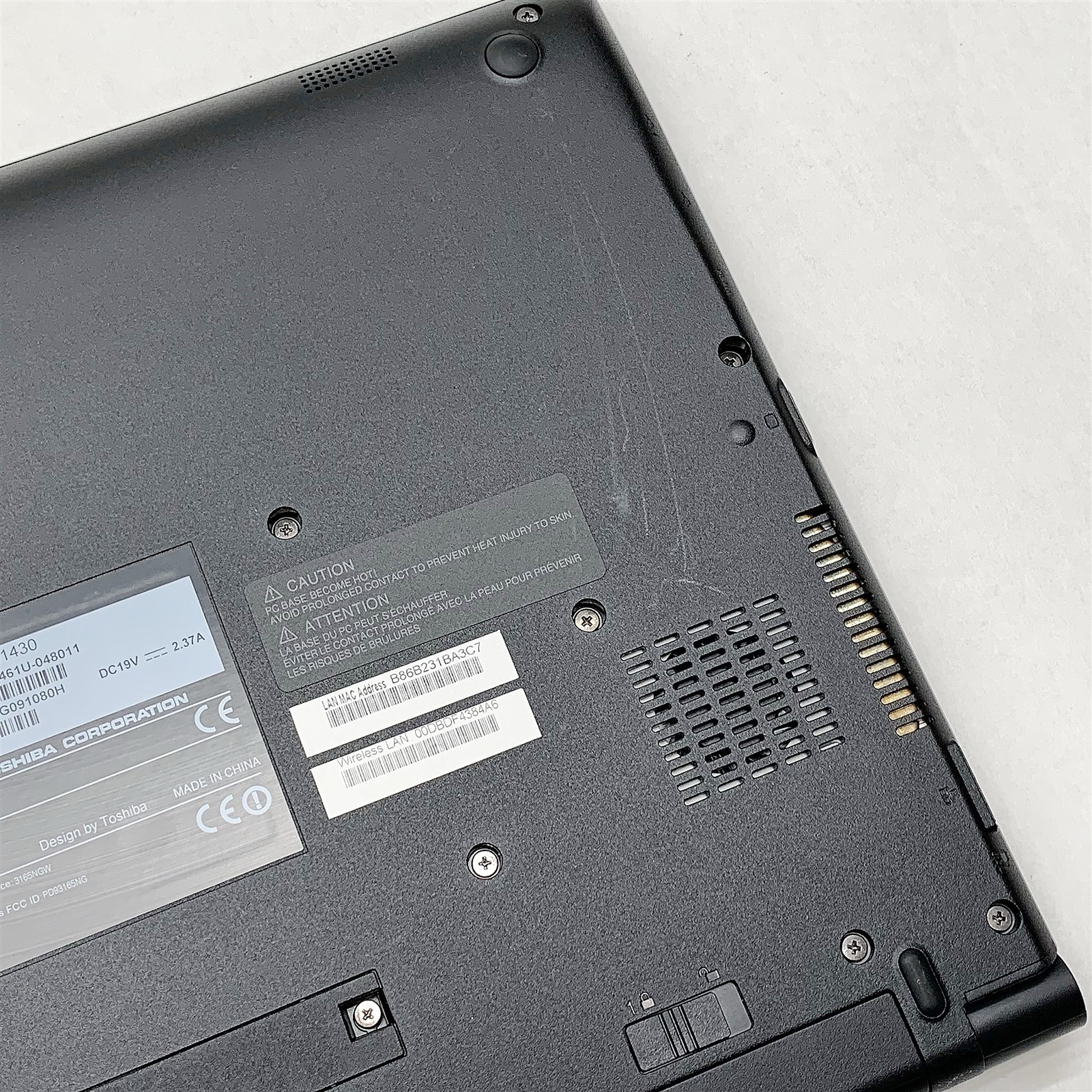 Toshiba Tecra C40-C1430 Laptop i5 6200U 2.40GHZ 14″ 16GB 256GB SSD Windows 10