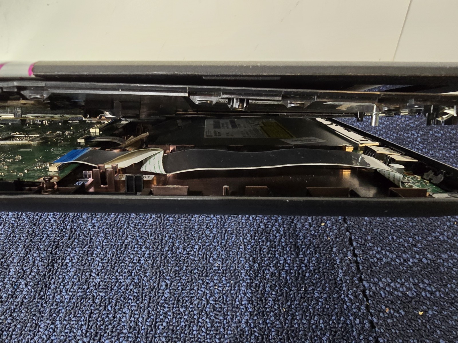 HP 15-1039WM 15.6″ Laptop Intel Celeron-N2840 Parts / Repair READ No HDD