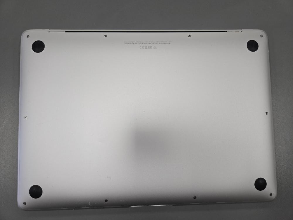 Apple MacBook Air A2337 – 2020 (PD6016705)