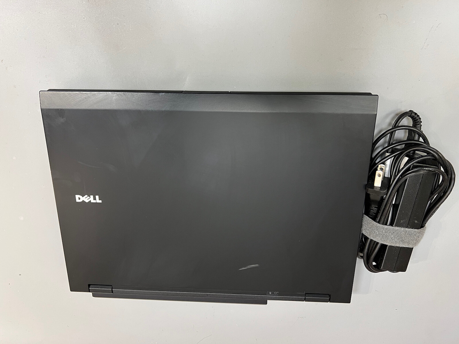 Dell Latitude E5400 14″ Core 2 Duo 2.0Ghz 3GB RAM 160GB HDD WIFI WIN 10