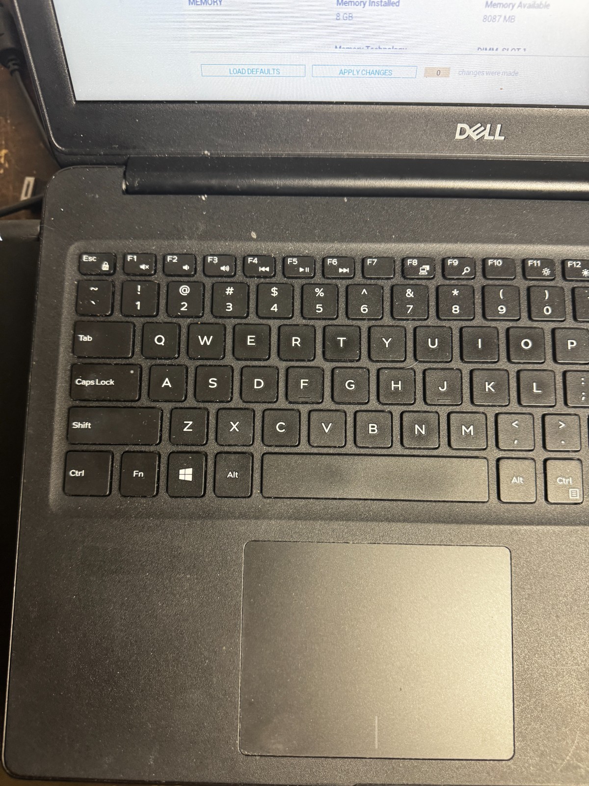 Dell Latitude 3500 Core I7-8565U 8GB RAM Laptop for Parts/Repair #6482