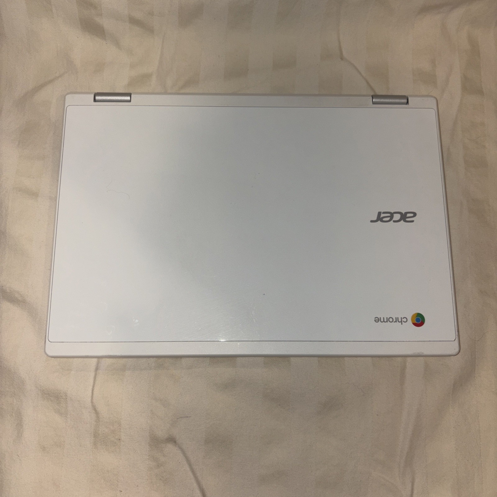 Acer Chromebook R11 N15Q8 11.6″ Touchscreen 2-in-1 Laptop – White