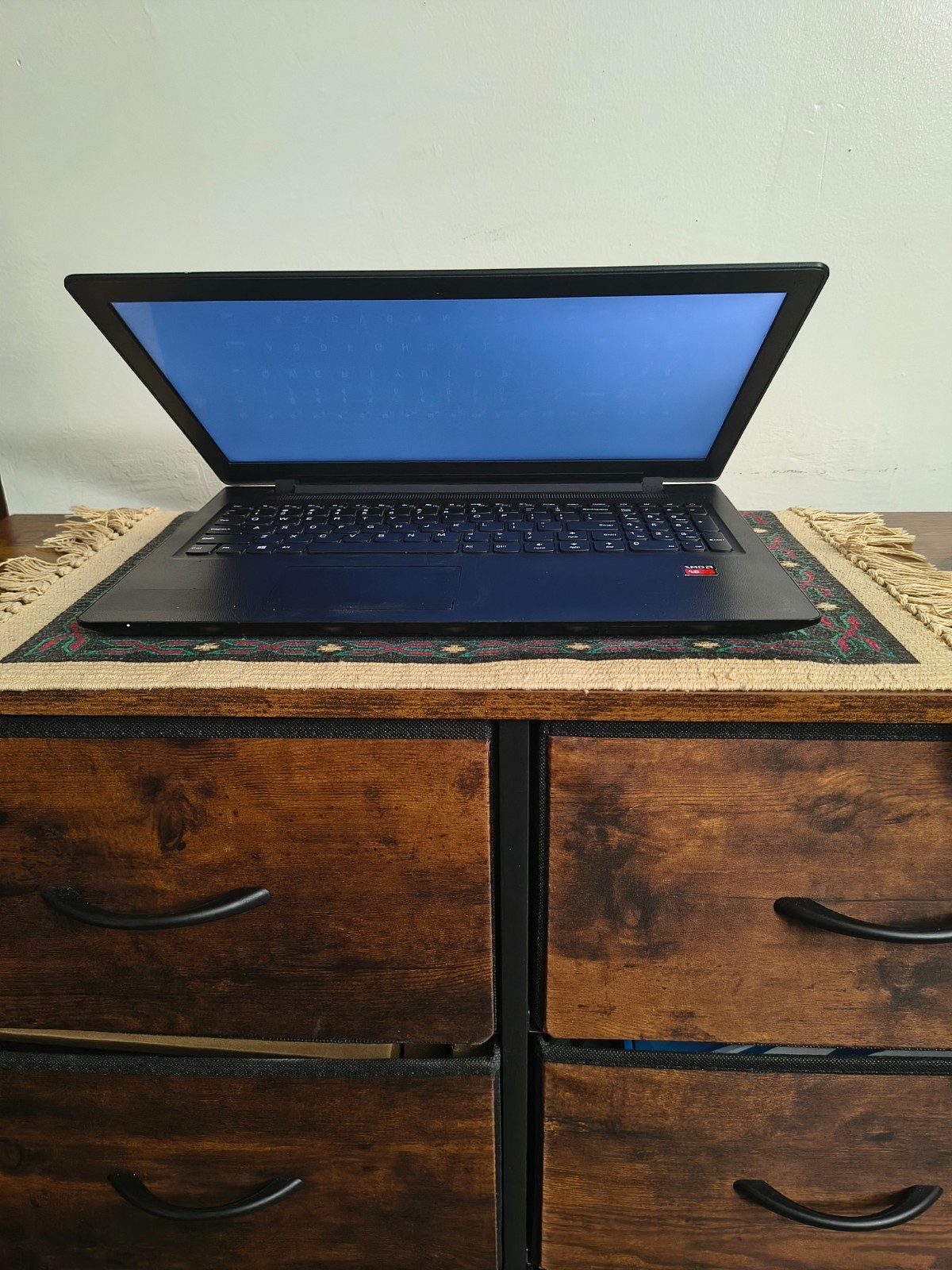 15.3″ Lenovo Ideapad 110-15ACL AMD A6-7310APU W/Radeon R4 8GB 500GB SSD Win11Hm
