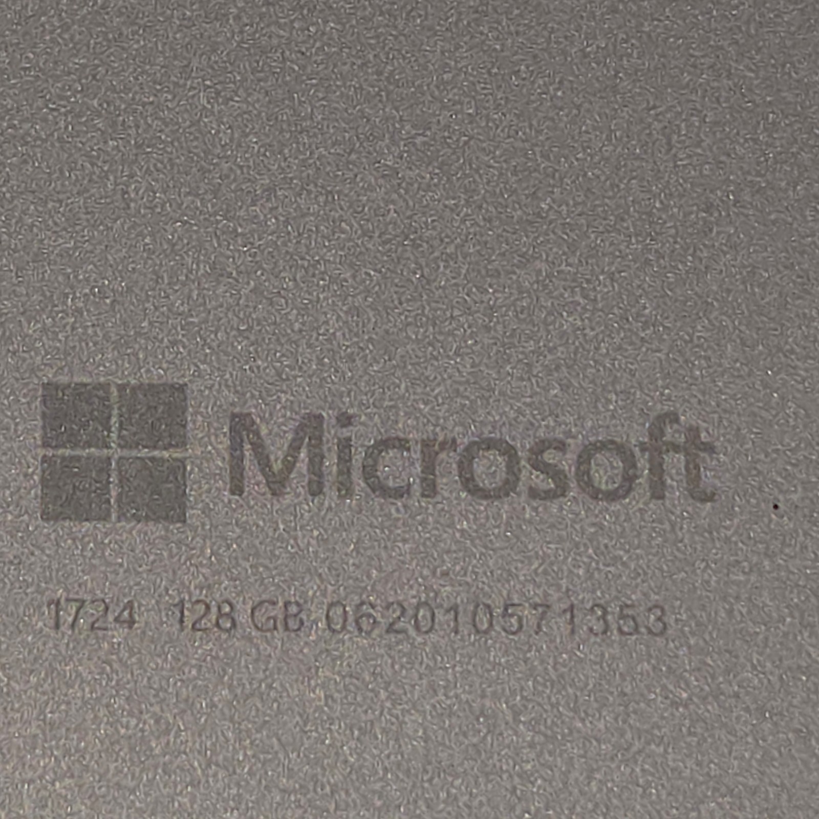 Microsoft Surface Pro 5 1724 128GB Intel Core i5 Cracked Screen For Parts