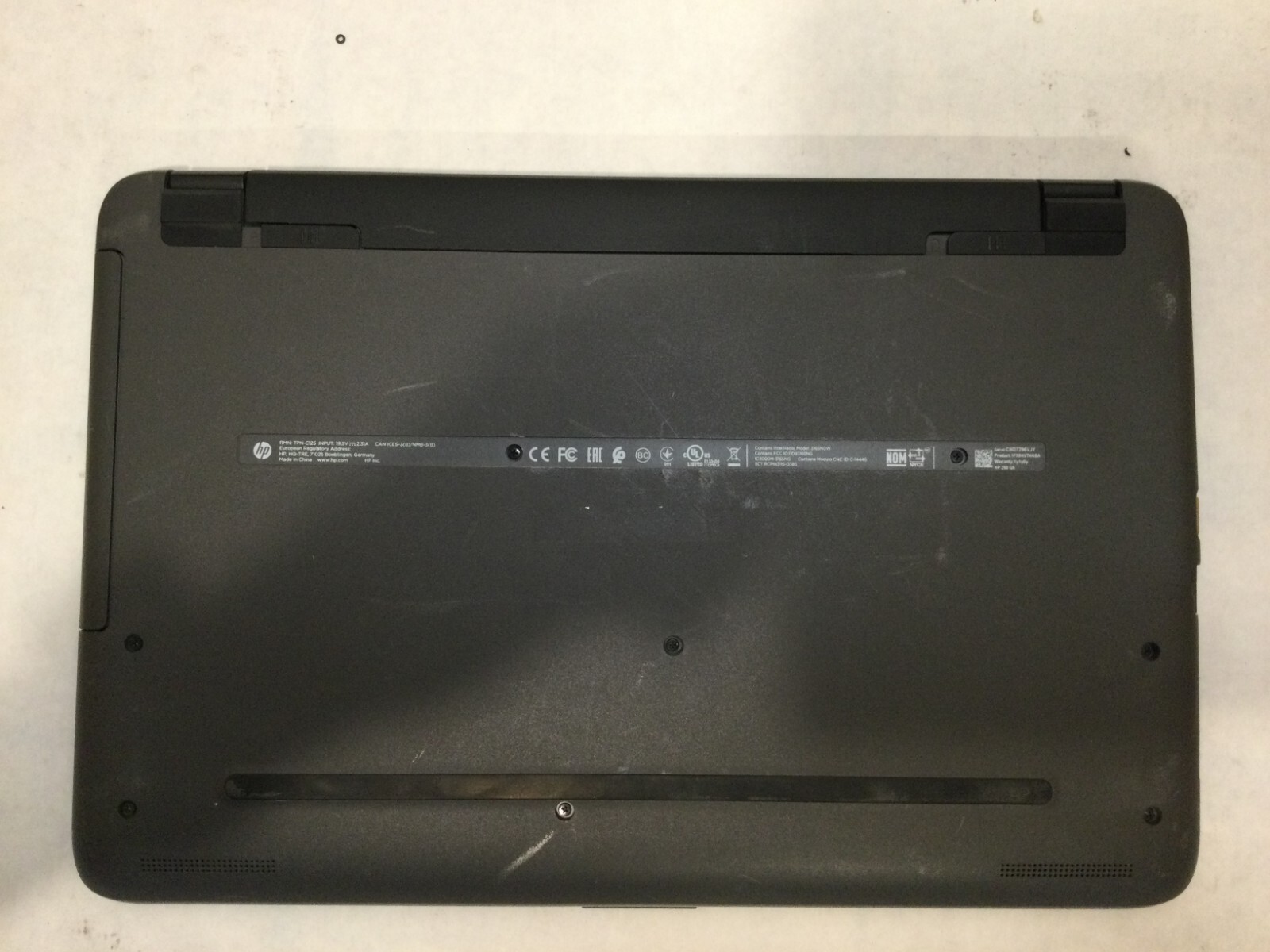 HP 250 G5 15.6” / Intel Core i3-6006U @ 2.00GHz / (MISSING PARTS!) -MR