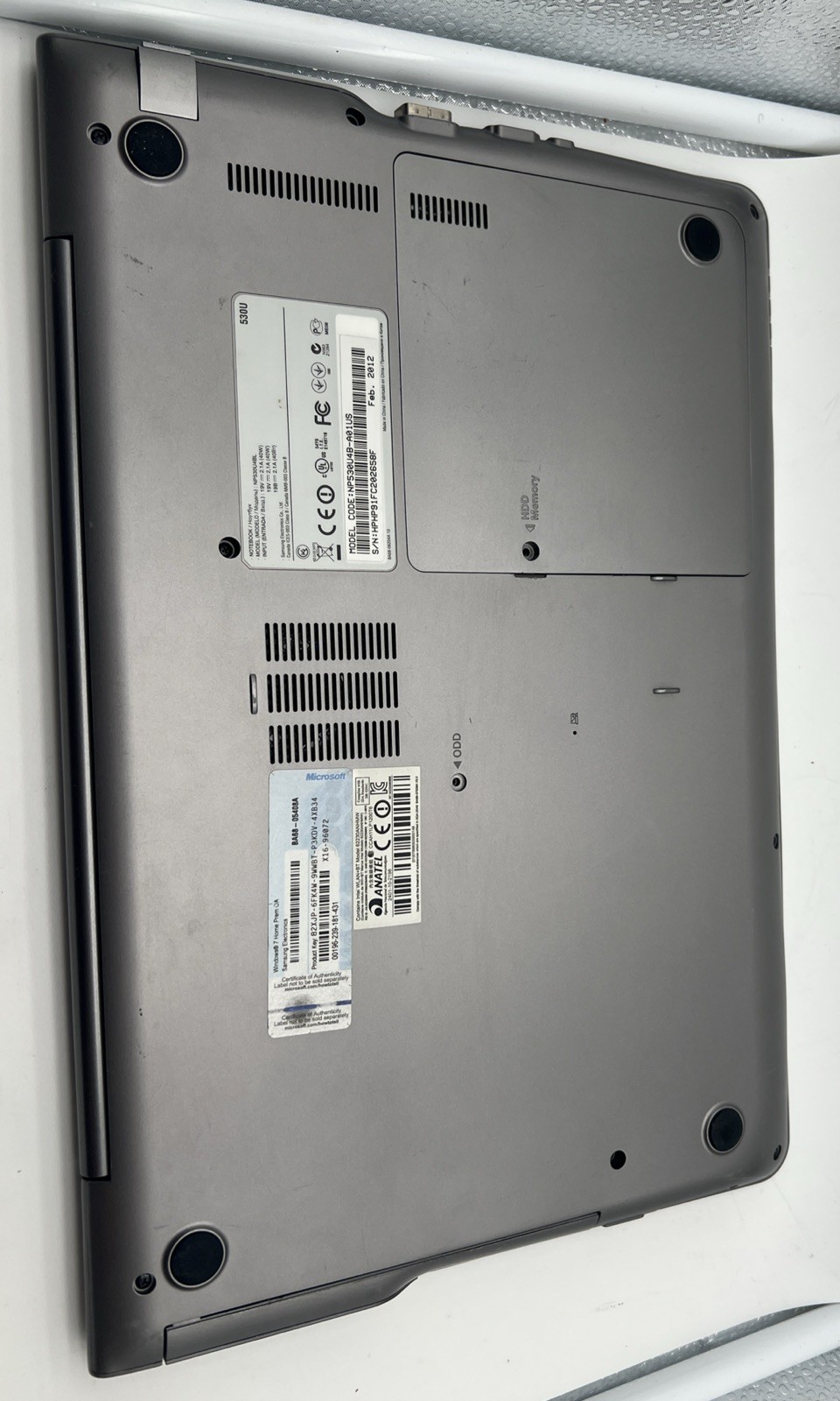Samsung Series 5 Ultrabook 14″ Intel i5 Ram: 4GB/500GB SSD VERY GOOD CONDITION