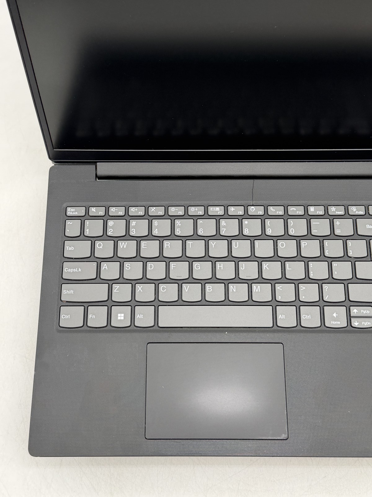 Lenovo V15 (G2) ITL 15.6″ -i3-1115G4- 8GB 256GB No OS Read