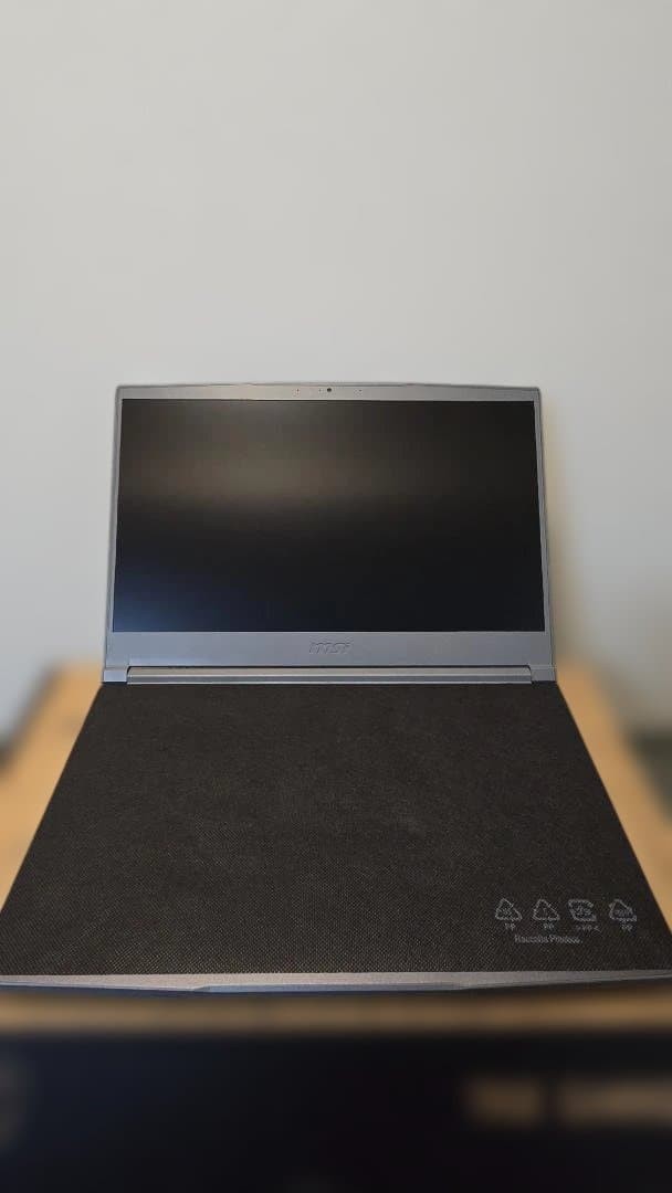 MSI Thin 15 B13UC 15.6″ FHD 144Hz i7-13620H RTX 3050 16GB 512GB SSD Win11