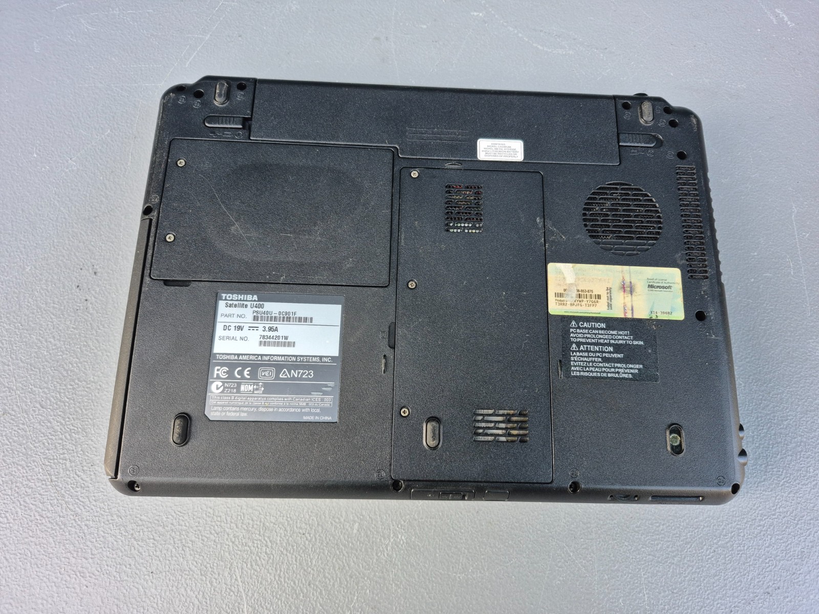 TOSHIBA SATELLITE U400 13.3″ Pentium 2GB No Hard Drive PSU40U-0C901F