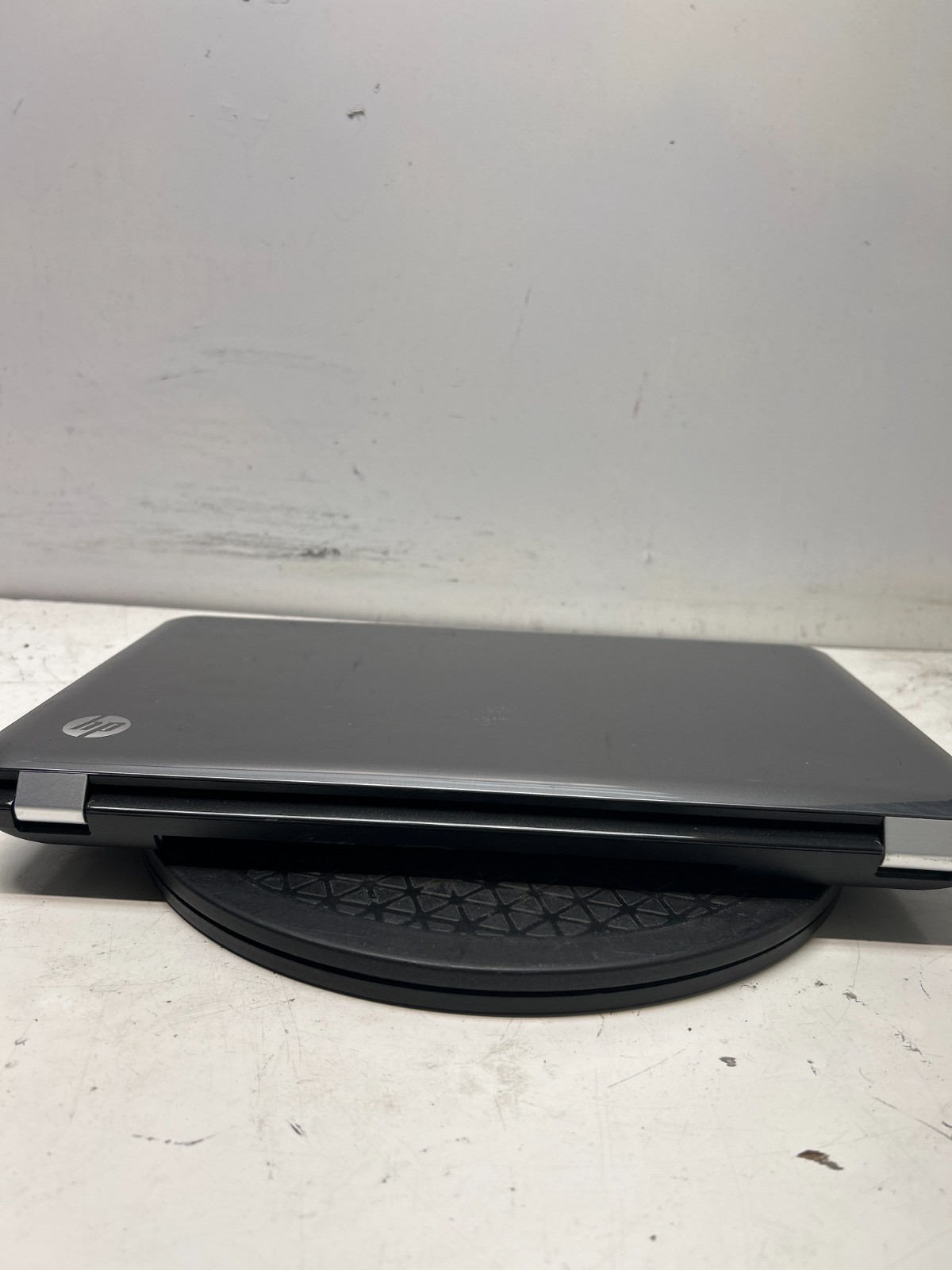 HP g6-1b60us AMD A4-3300M 1900Hz 2GB NO HDD NO BAT