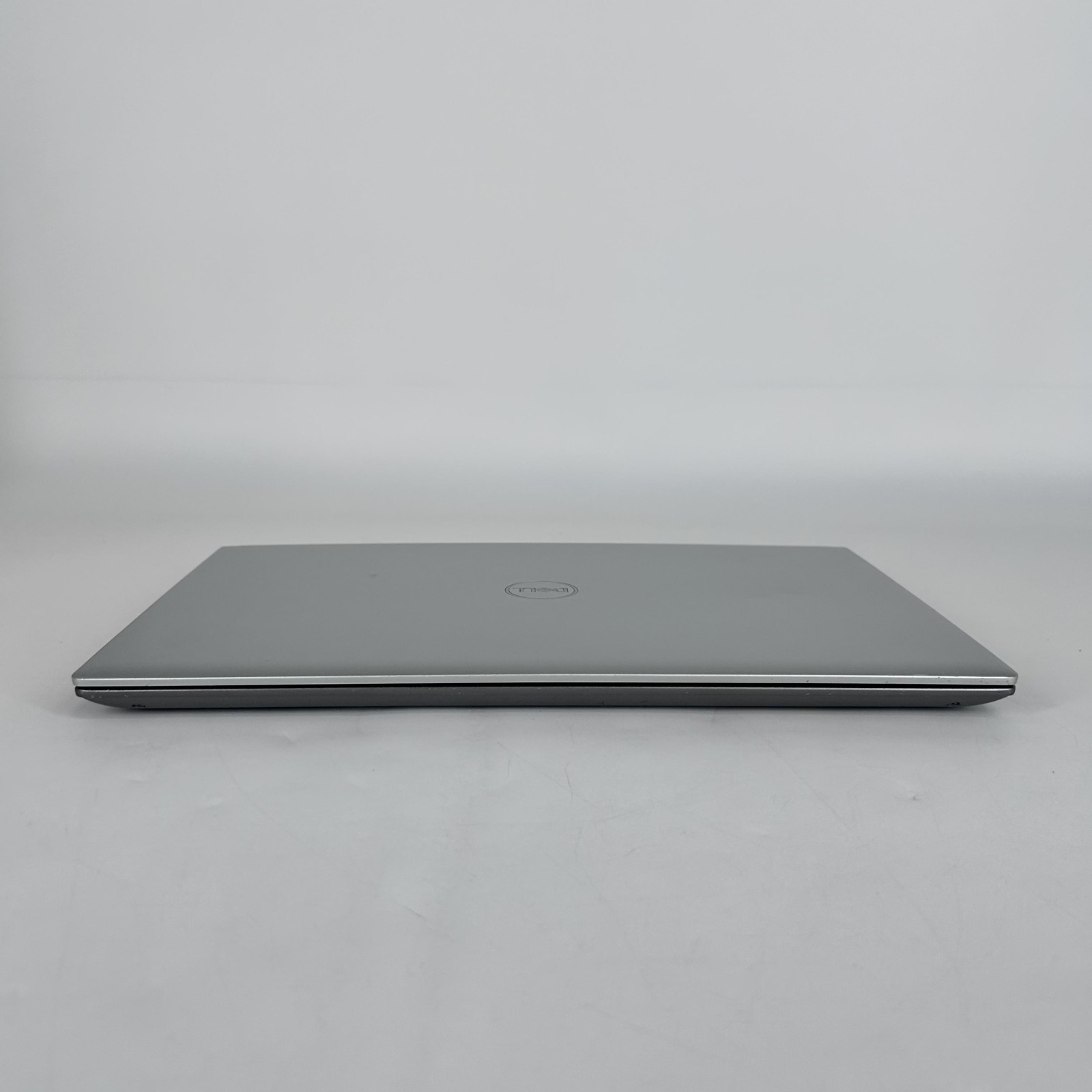 Dell Inspiron 5410 14 Silver FHD i5-11320H 3.20GHz 8GB 512GB Blocked USB Port