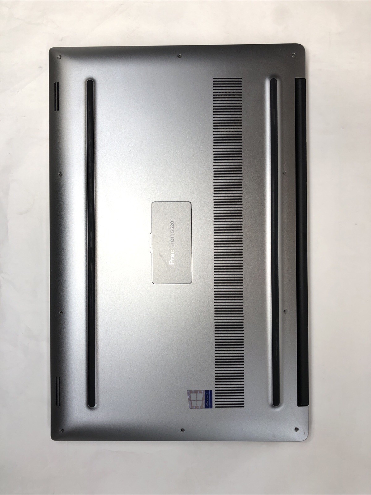 Dell Precision 5520, Intel Core i7-7820HQ @2.90Ghz, 16GB RAM, NO SSD/OS, Touch!