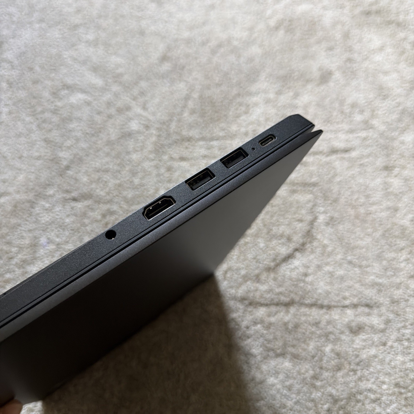 Lenovo ThinkPad E14 14″ Laptop Intel Core i5 10th Gen Black Power On Tested