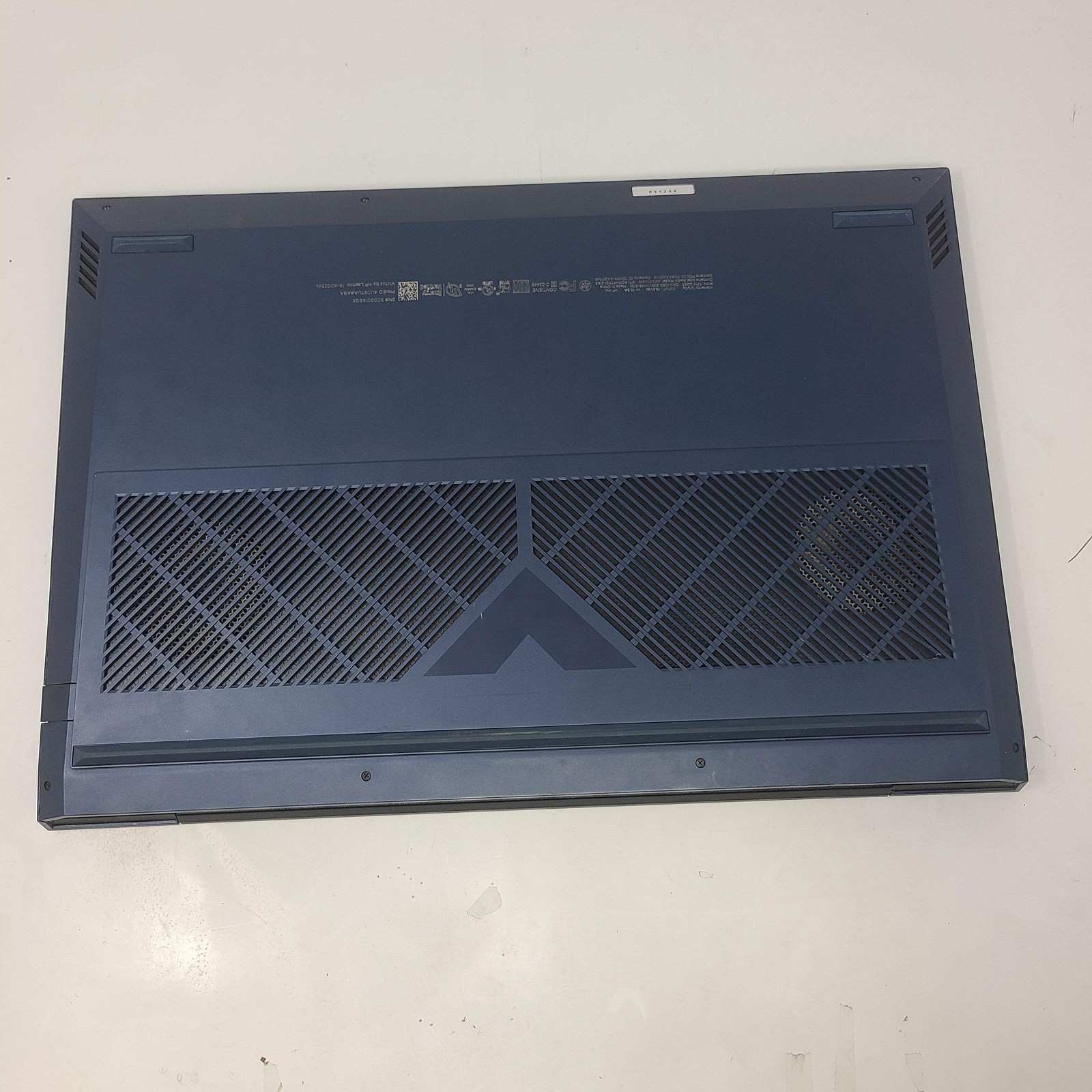 HP Victus NG1FHLR1 16.1 i5-11400H 2.7GHz 32GB RAM 256GB SSD GeForce RTX 3050 Ti