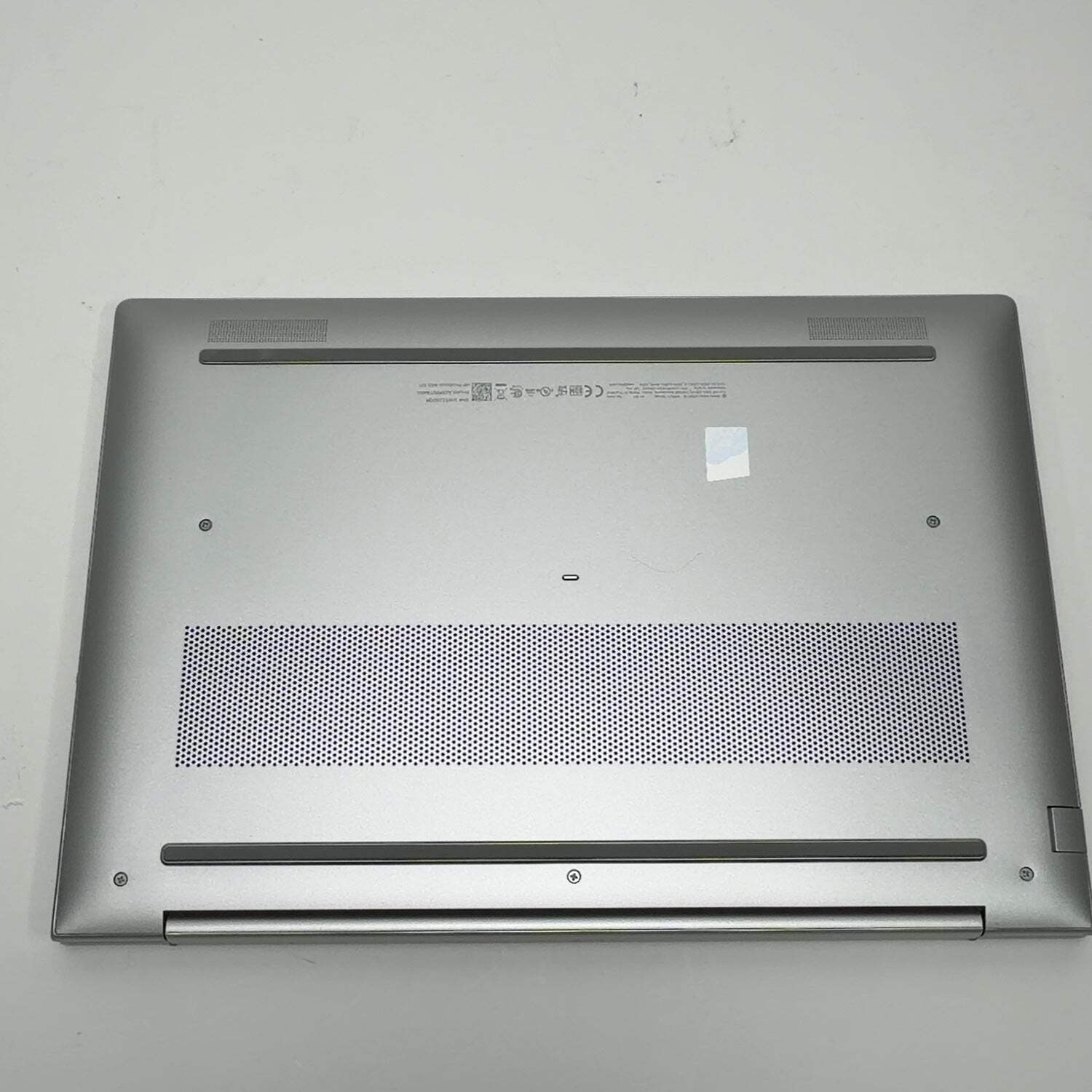 HP ProBook 465 G11 16″ Ryzen 7 7735U 2.7GHz 16GB RAM 512GB SSD