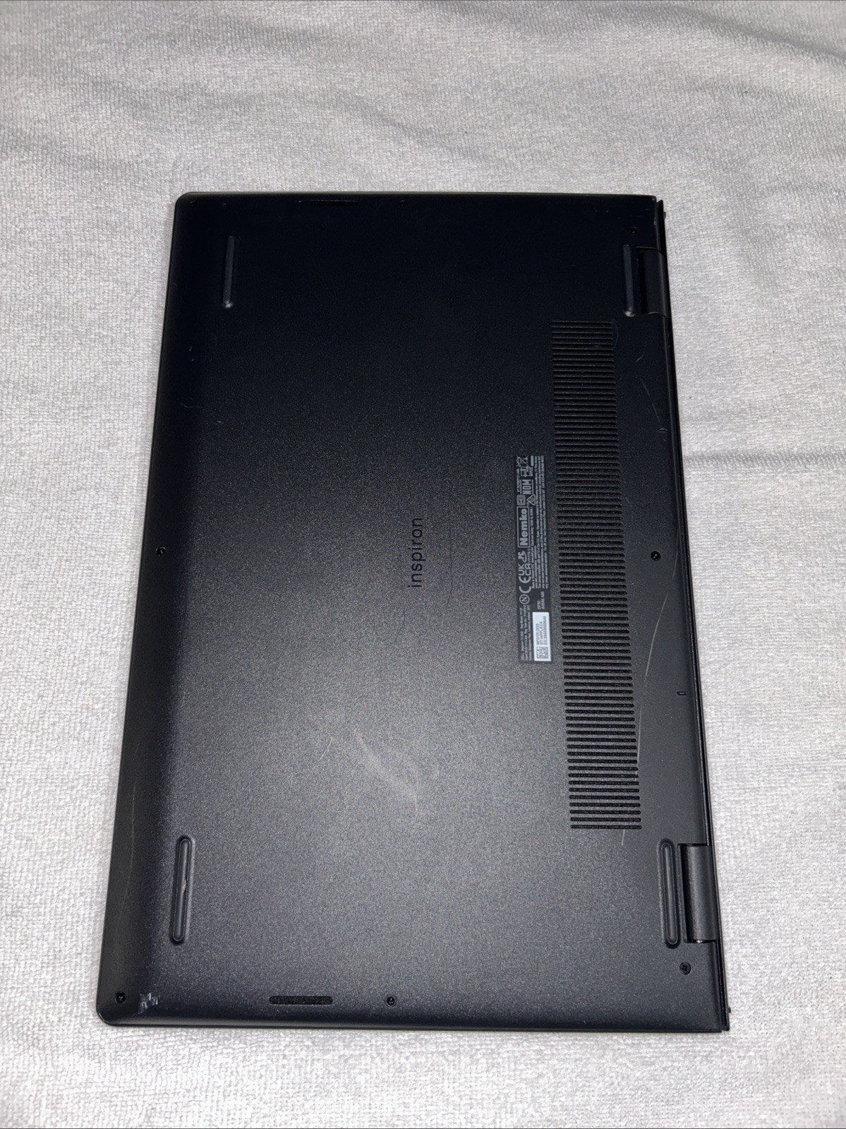Dell Inspiron 3511 15.6″ (256GB SSD, Intel Core i5 11th Gen., 3.60 GHz, 8GB)…