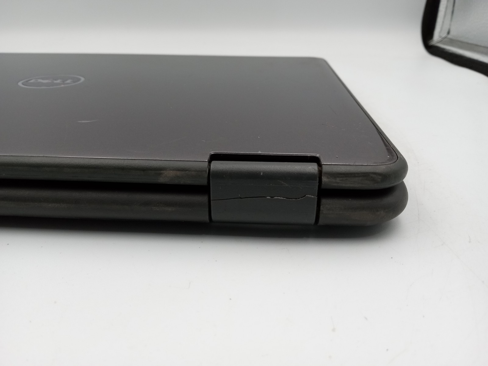 Dell Latitude 3189 11.6″ 2in1 Touch Pentium 4GB RAM 128GB SSD Win11 – C-GRADE