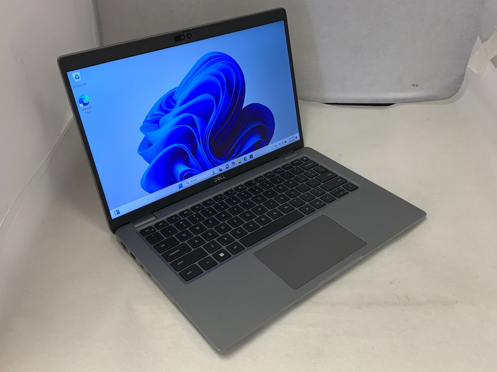 Delll Latitude 5440 14″ FHD Touch i5-1335U 1.3GHz 16GB 128GB NVMe SSD W11P