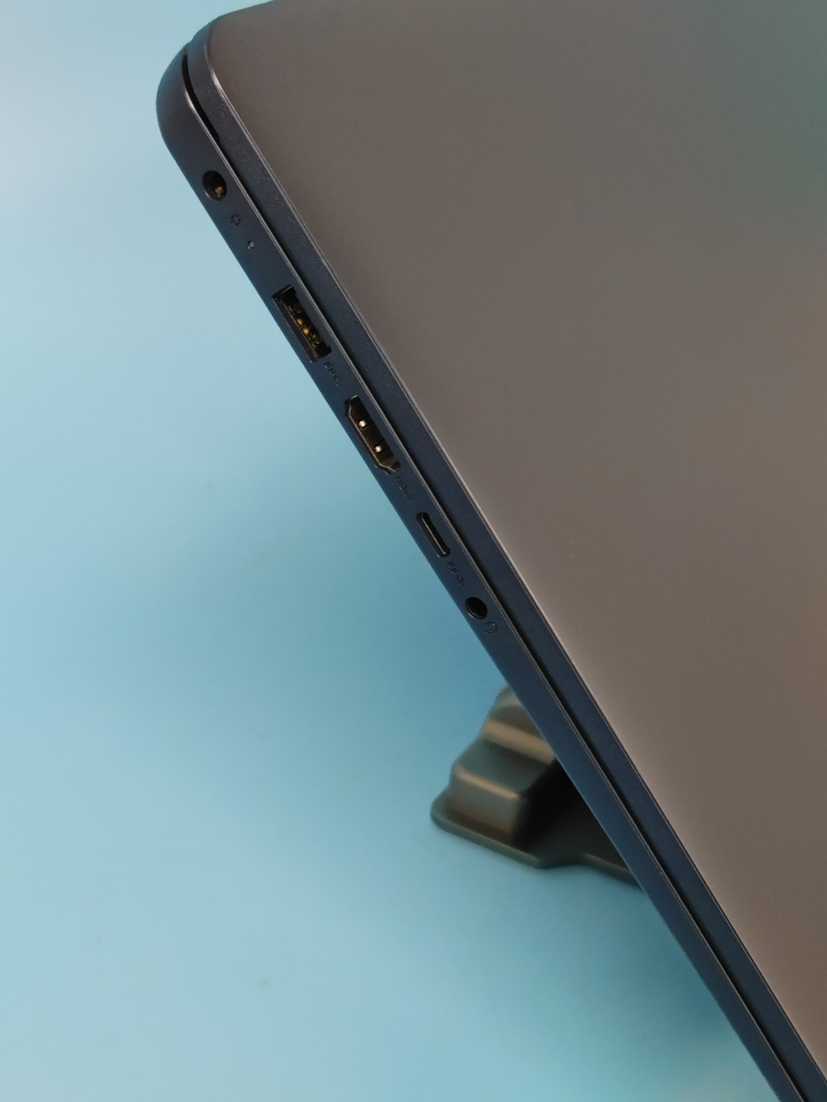Lenovo IdeaPad 1 15AMN7 15.6″ Ryzen 5 7520U 2.8GHz 8GB DDR5 256GB SSD