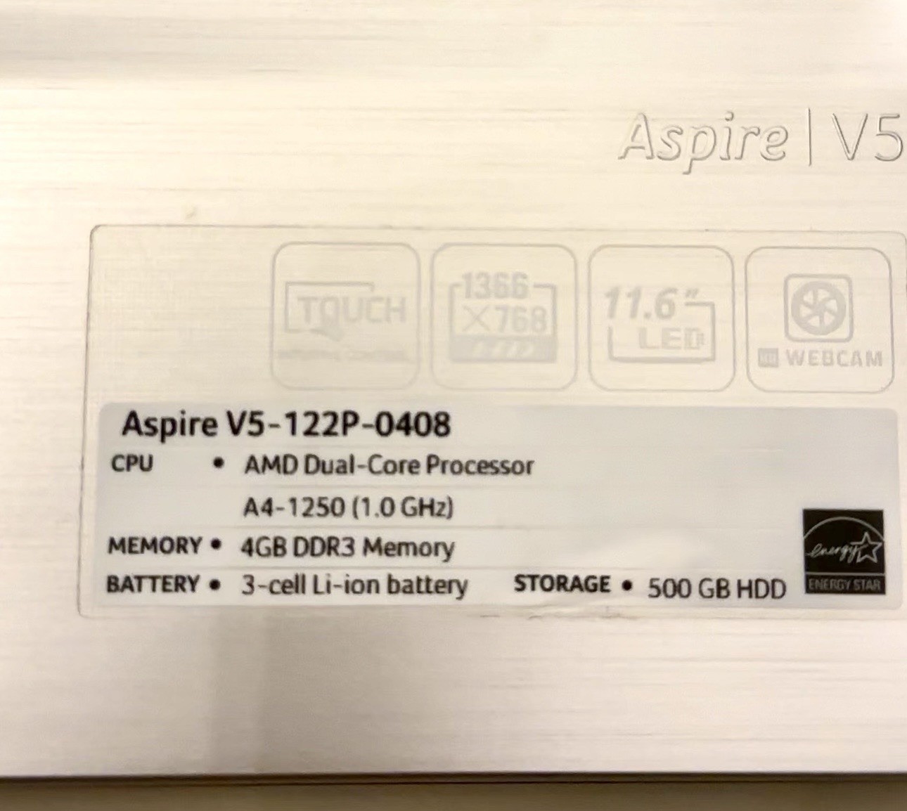 Acer Aspire V5-122P-0864 Ultrabook AMD A4-1250 4GB 500GB 11.6″ silver,No battery