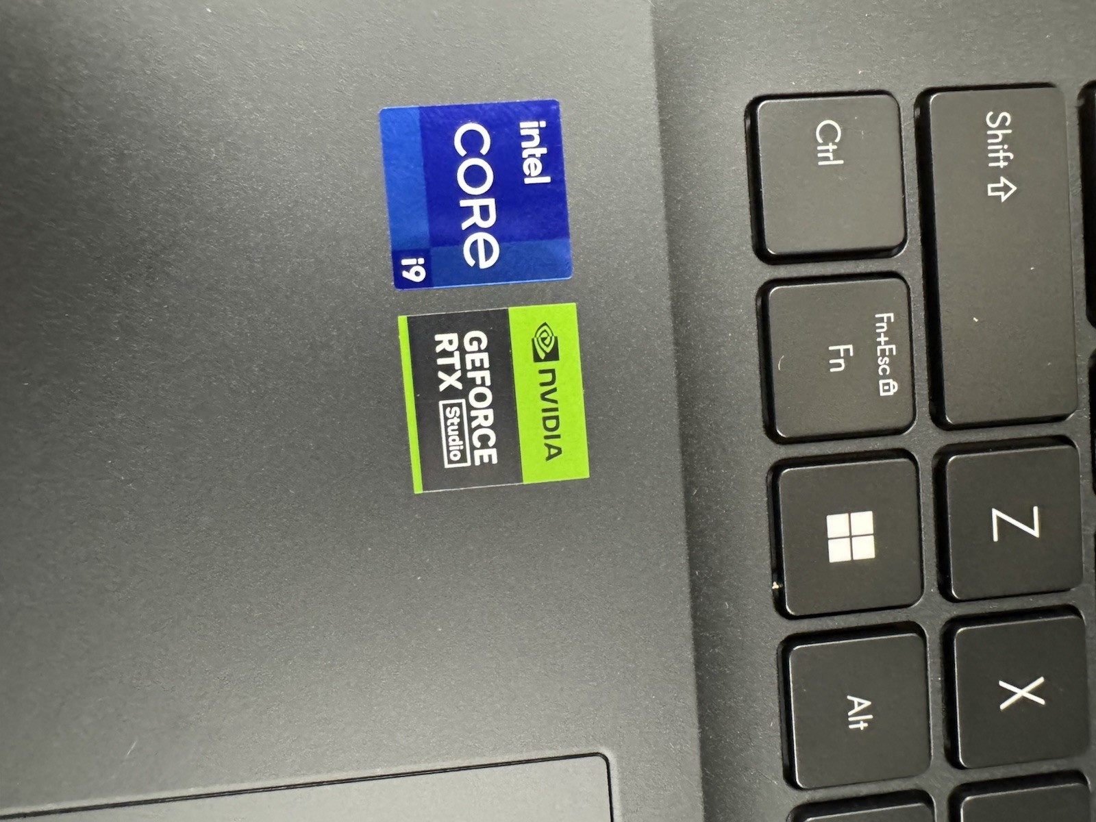 ASUS Vivobook 15.6″ Creator Intel 13th Gen Core i9 16GB RTX 3050 1TB- FOR PARTS