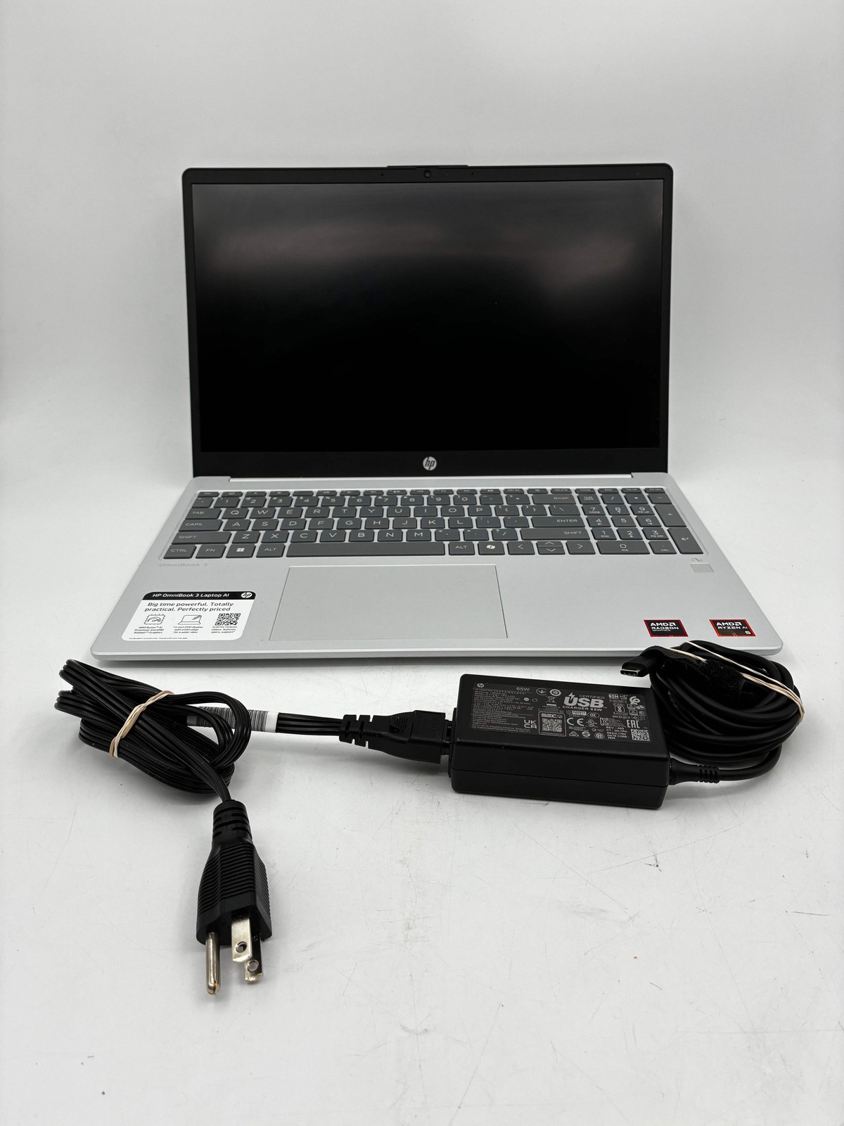 HP OmniBook 3 16-inch Laptop AMD Ryzen AI 5 16GB RAM 512GB Black Charger Include