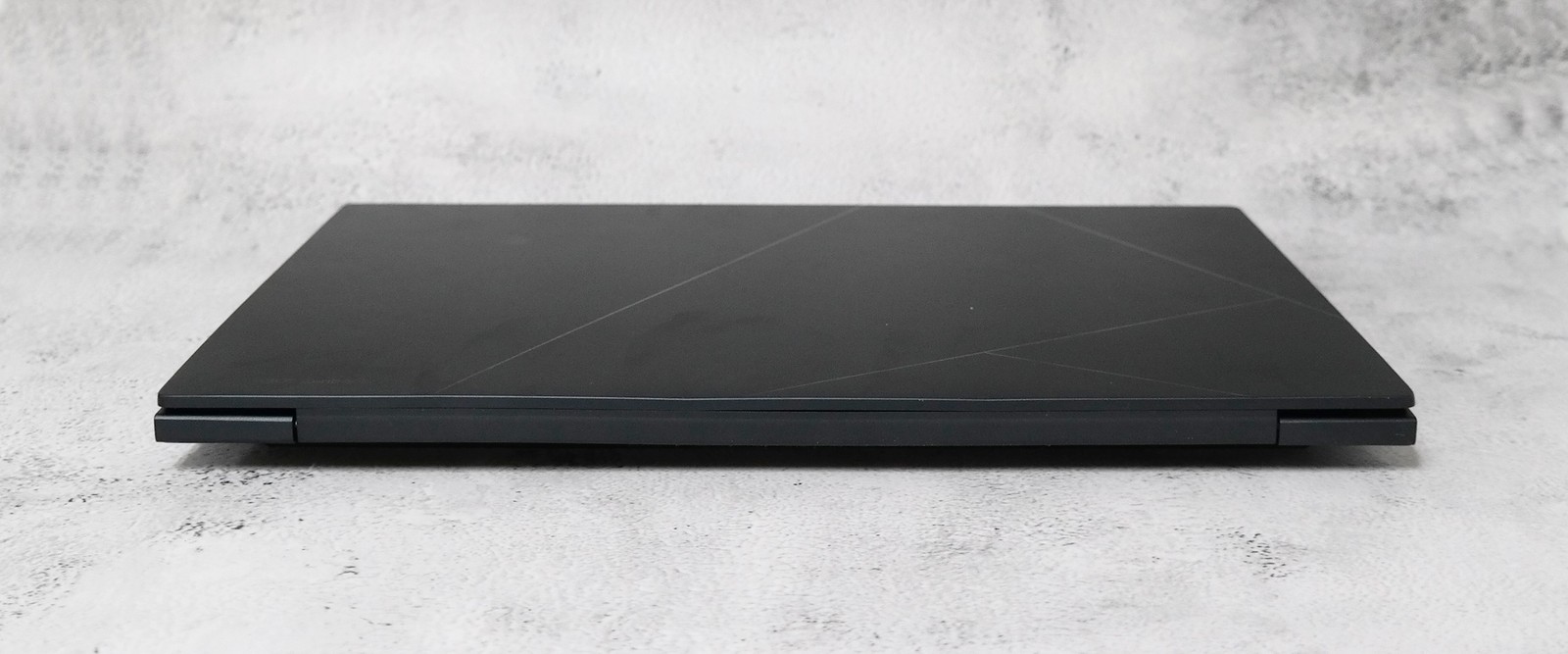 ASUS Zenbook 14X 14″ i5-13500H 8GB RAM DAMAGED