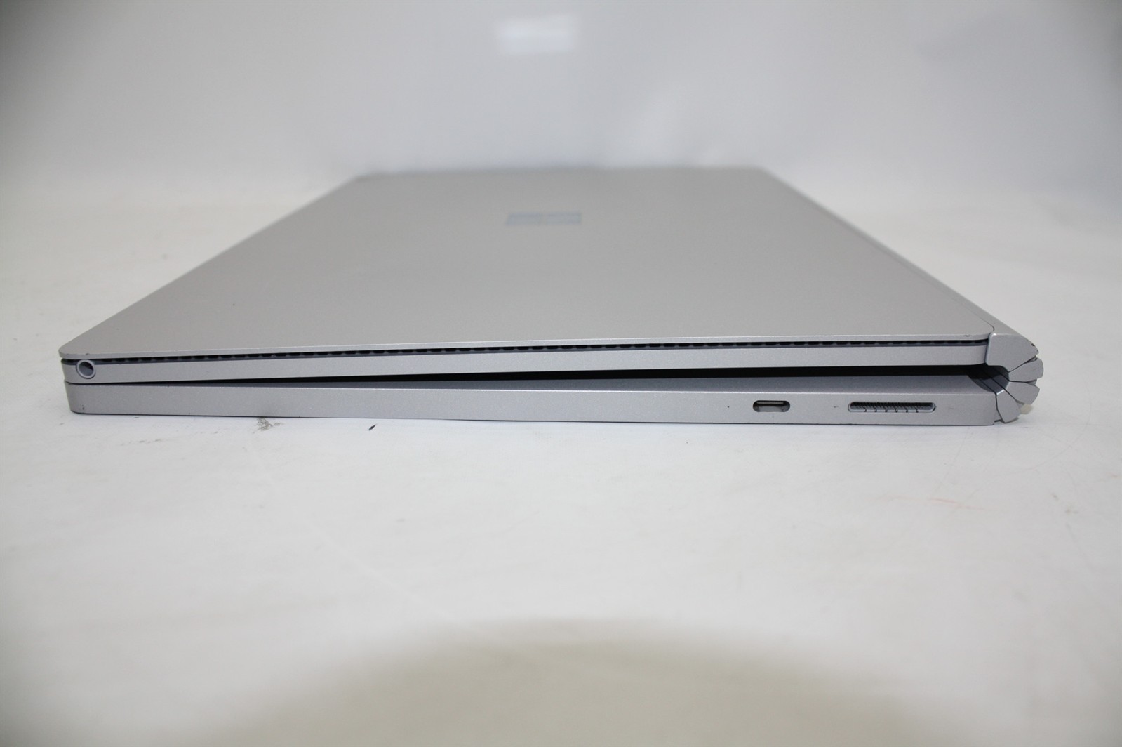 12″Microsoft Surface Book 3 1900 i7-1065G7 1.30GHz RAM 16GB NVMe 256GB GTX 1650