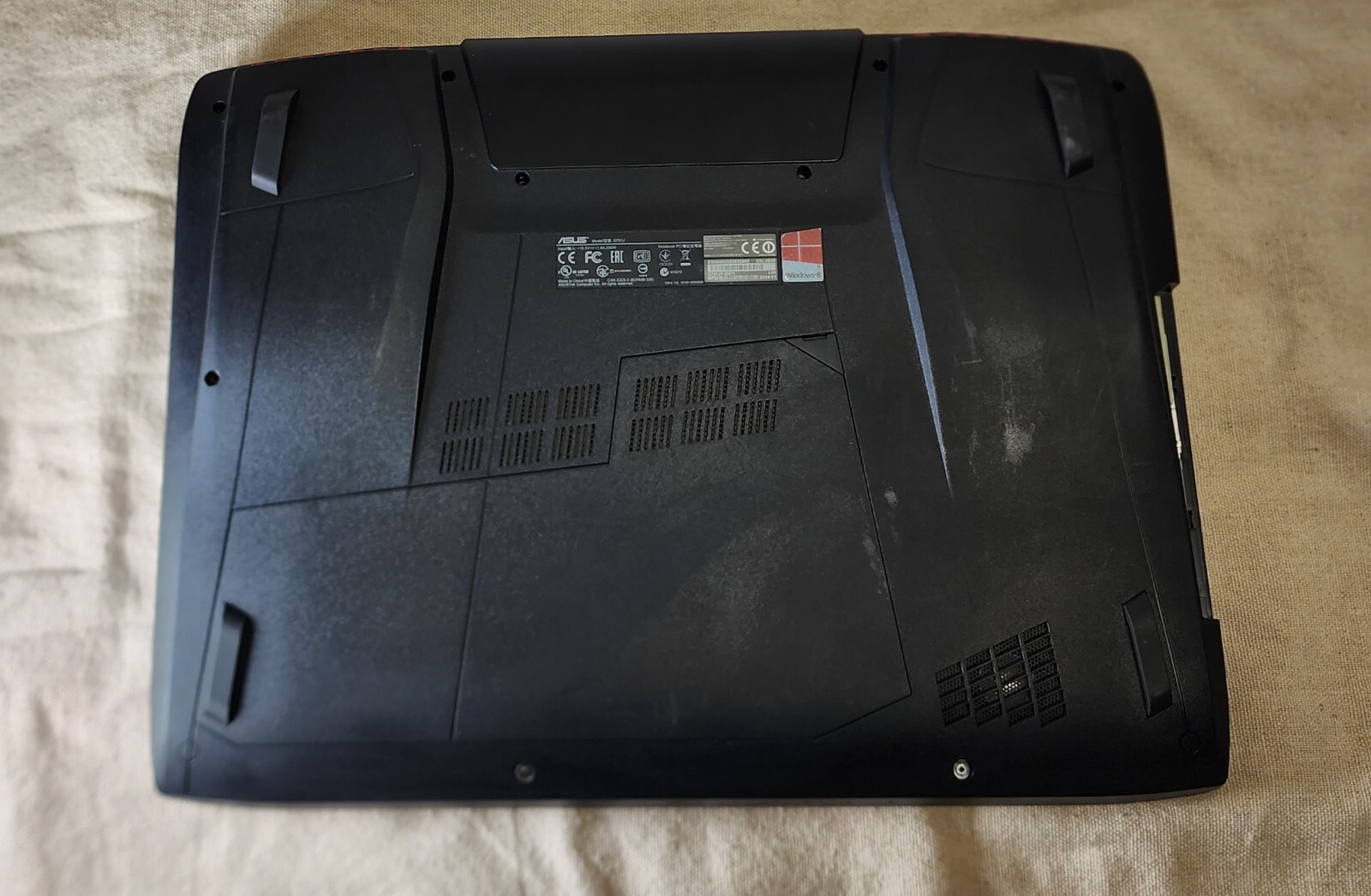 ROG Black Red Gaming Laptop 17″ ASUS G751J i7-4710HQ 2.50 GHz GTX980M 1TB HD 24G