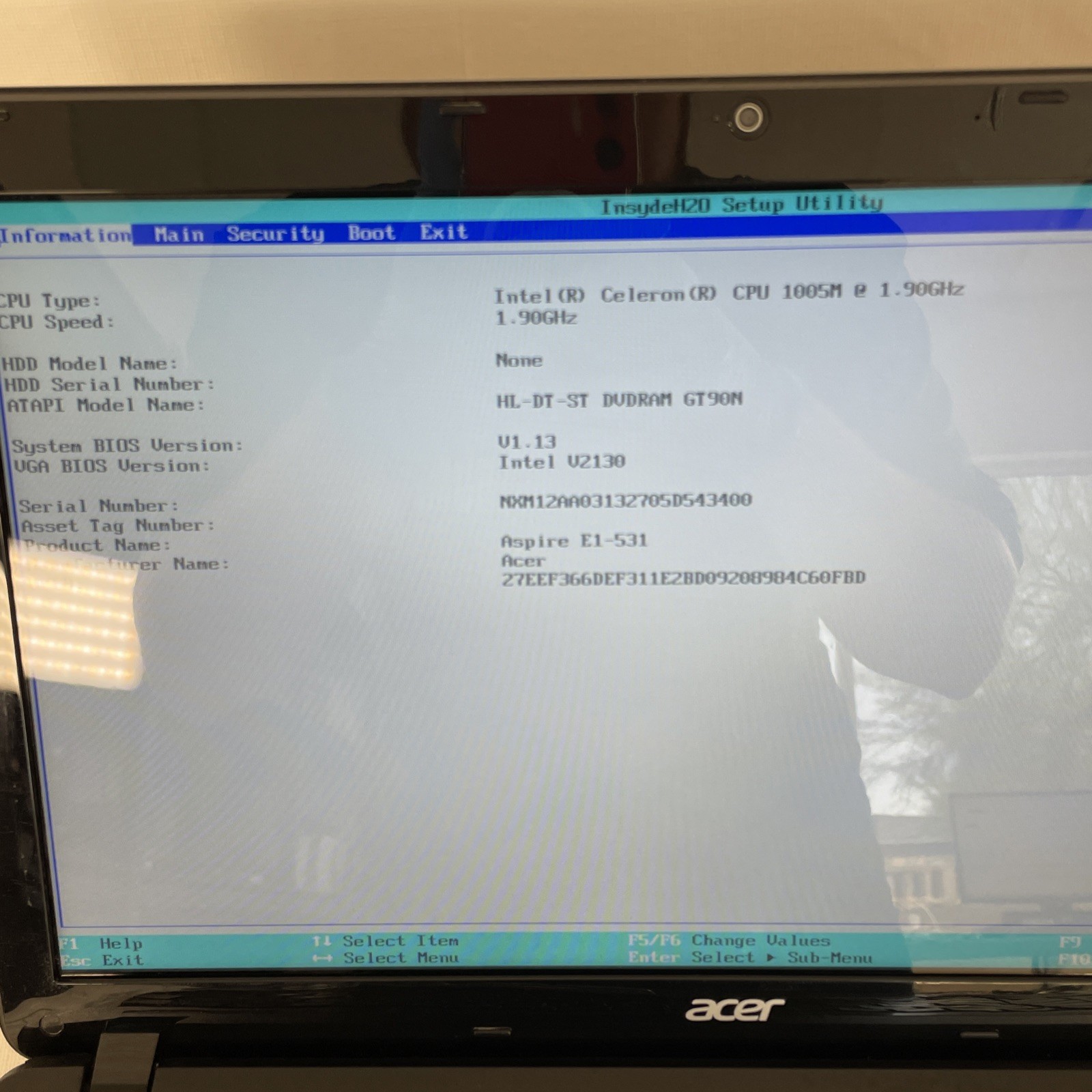 Acer Aspire E1-531 Laptop | Intel Celeron 1005M 1.90GHz | 8GB Ram | NO HD/OS