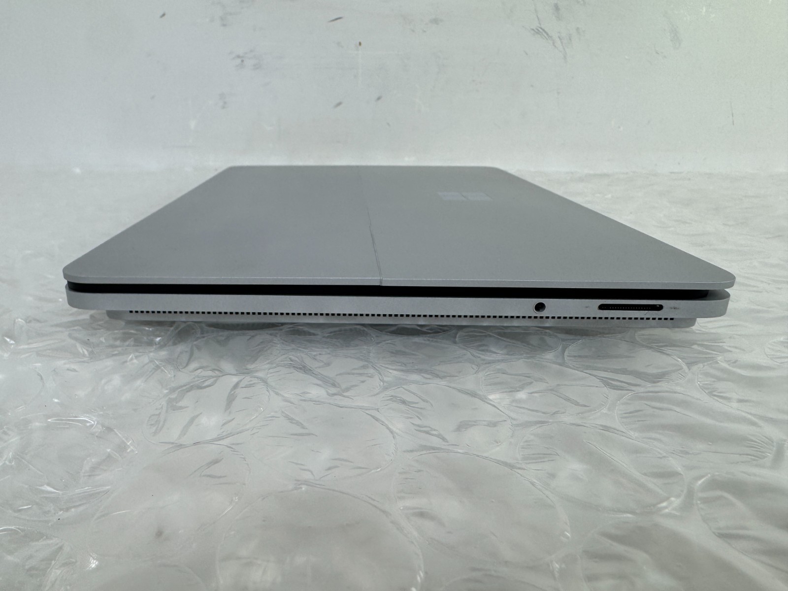 Microsoft Surface Laptop Studio i7-11370H 32GB 1TB SSD RTX 3050 Ti 14.4″ W11P