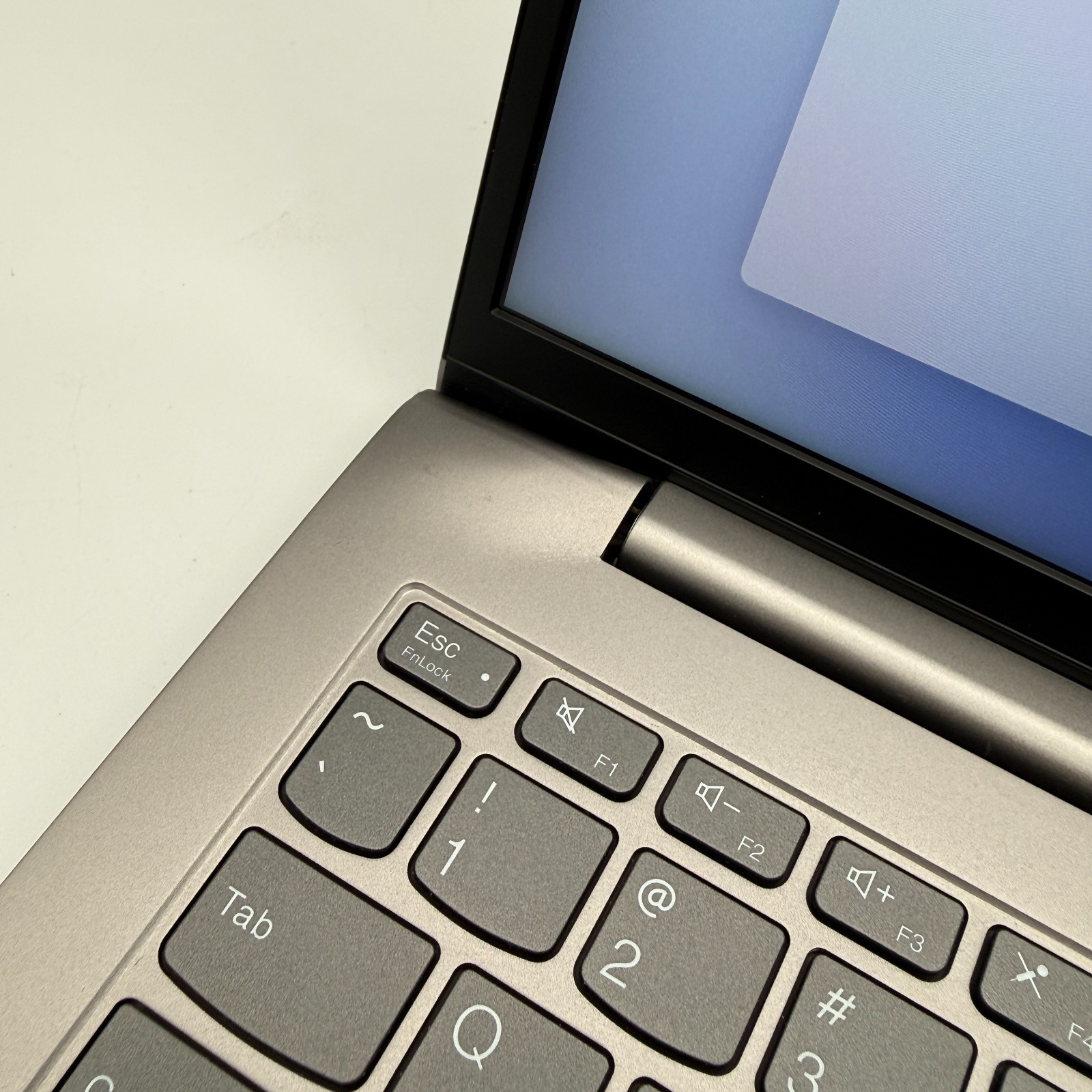 Lenovo ThinkBook 14 G2 ITL 14″ i5-1135G7 8GB 256GB SSD Win11 Pro See Pictures