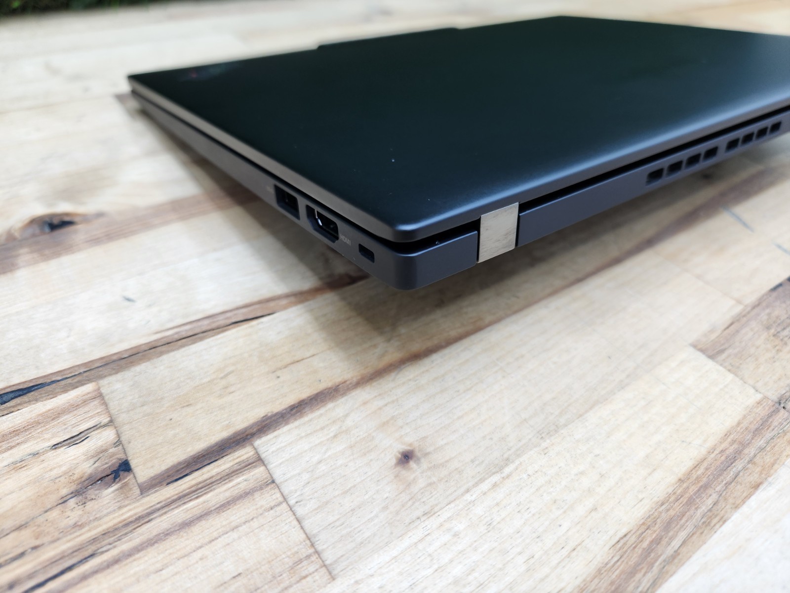 Lenovo ThinkPad X13 Gen 4 13.3″ i7-1370P 32GB 256GB SSD EXCELLENT BATTERY ~