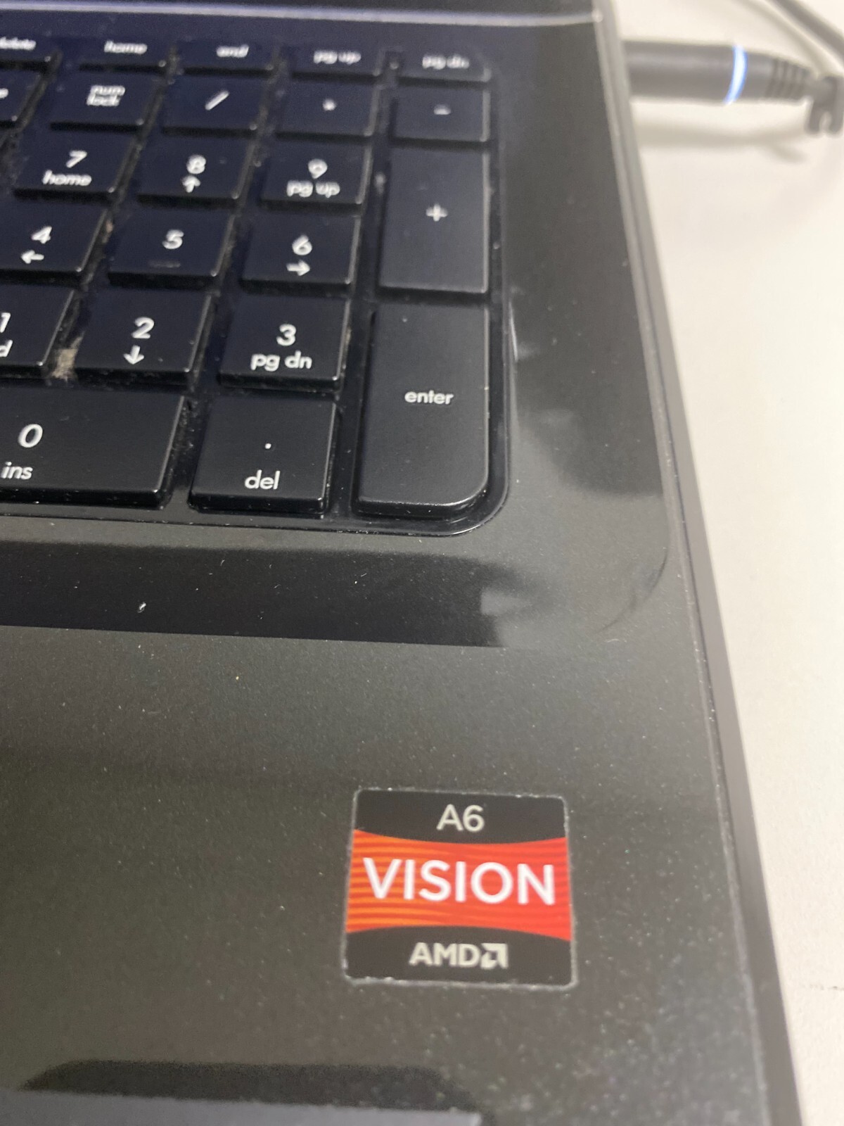 HP NOTEBOOK A6 2000 VISION AMD (NO O/S)