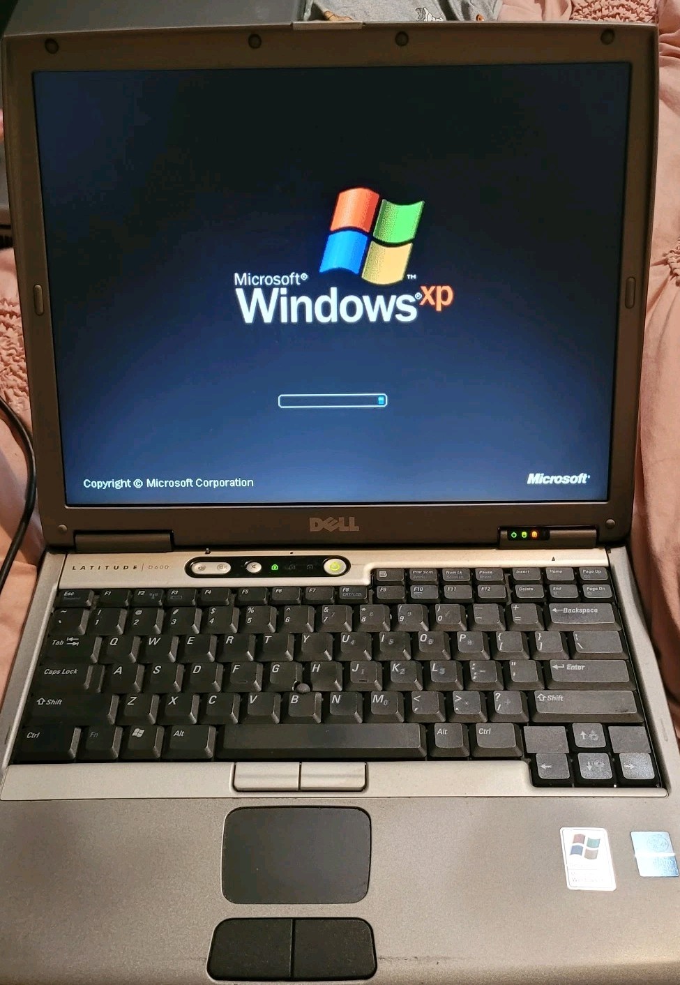 Dell Latitude D600 Intel Pentium Laptop, Turns On!