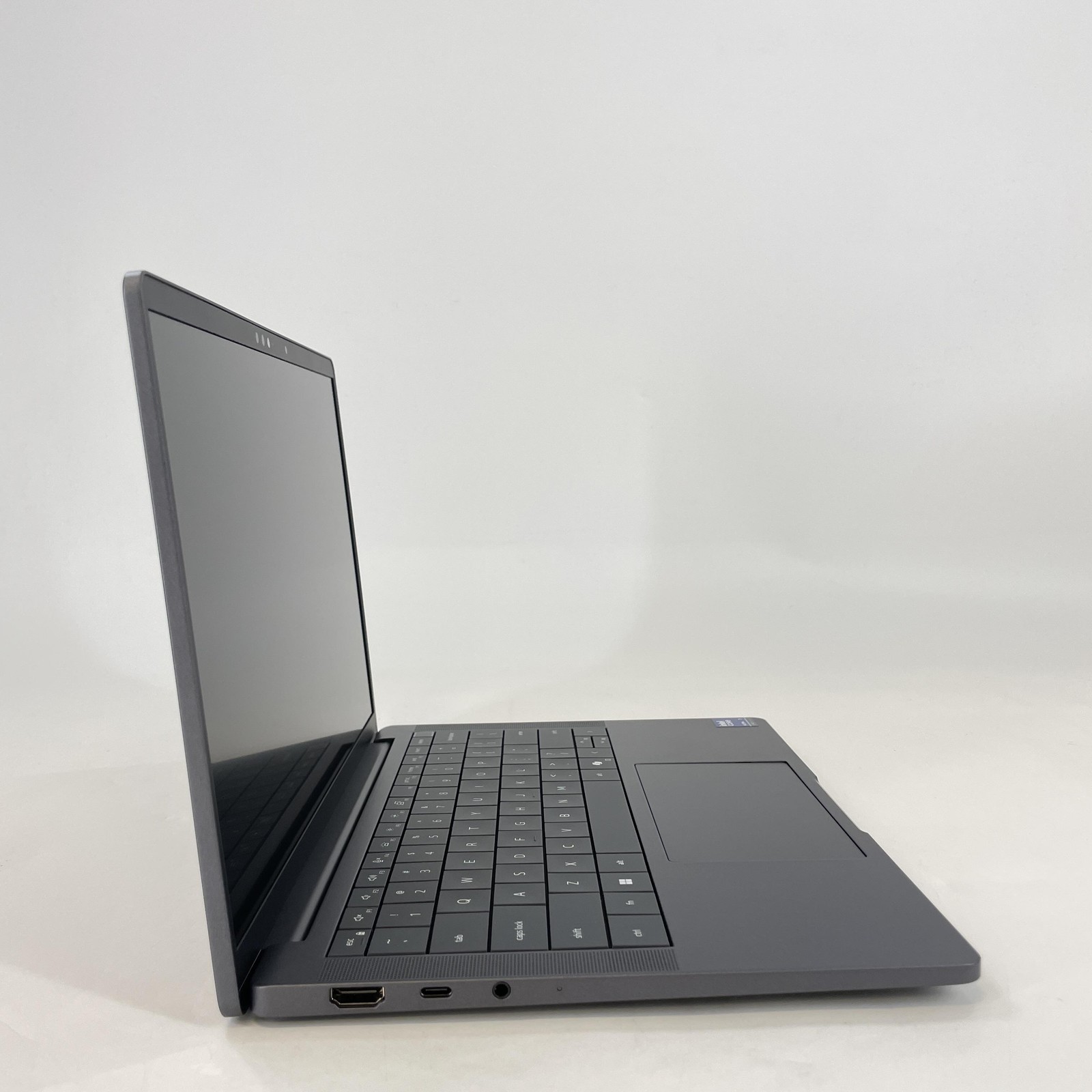 Dell Pro 13 Premium PA13250 FHD+ 2.2 GHz Ultra 7 266V 16GB 512GB SSD Excellent